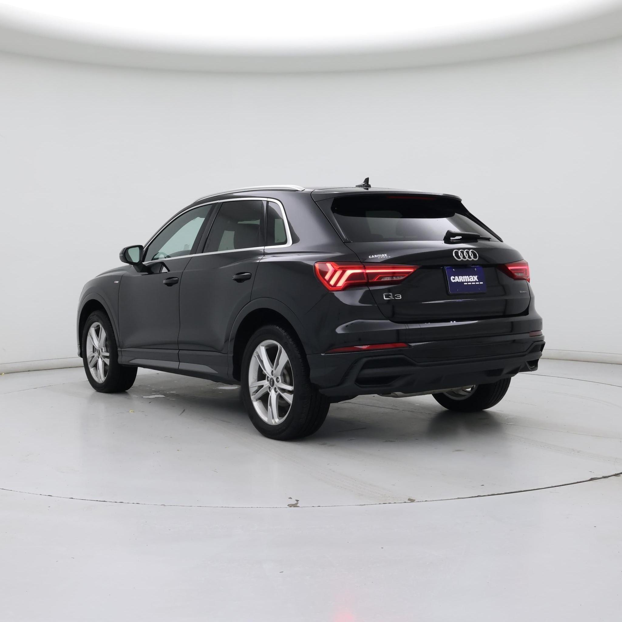 Thumbnail: 2024 Audi Q3 - 2