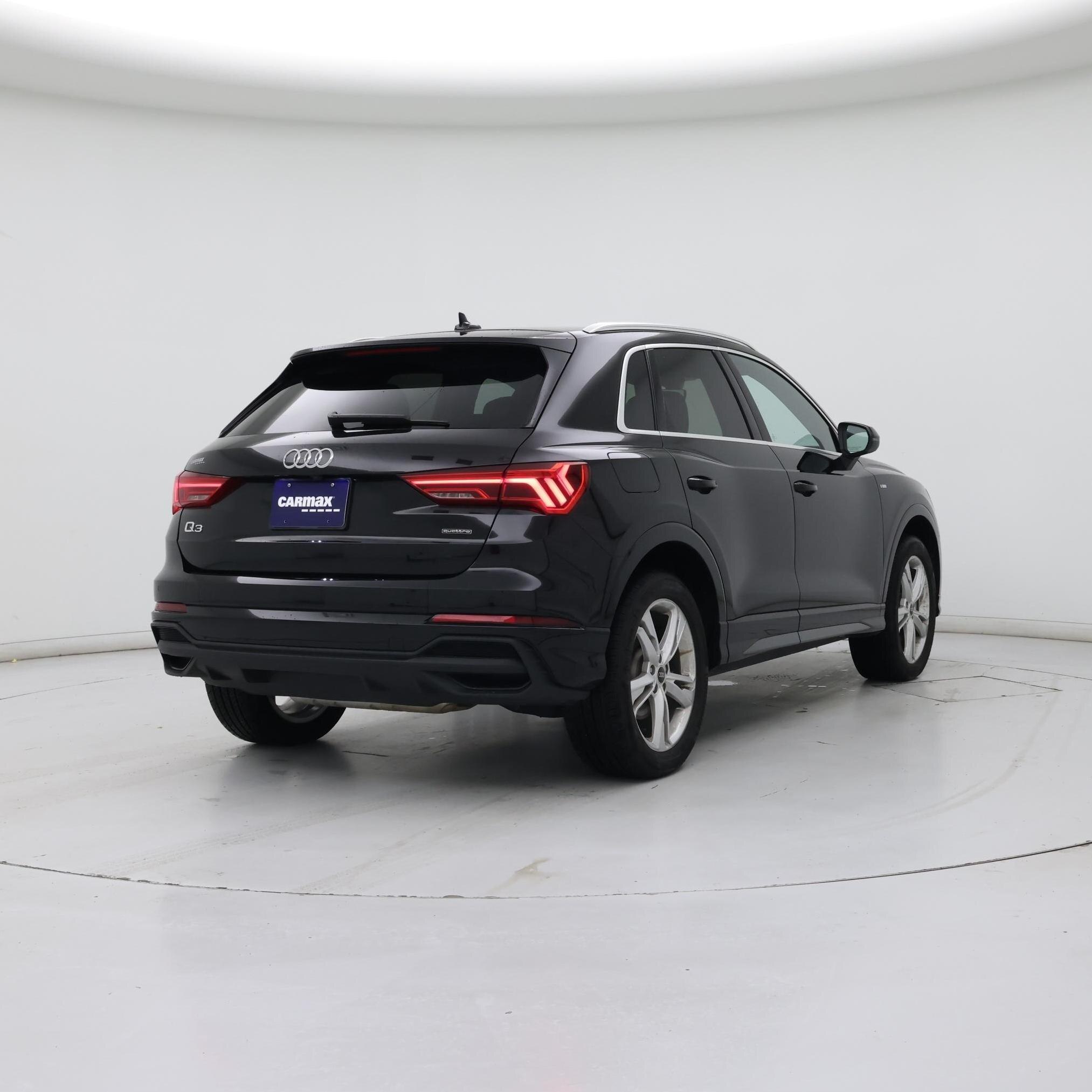 Thumbnail: 2024 Audi Q3 - 8