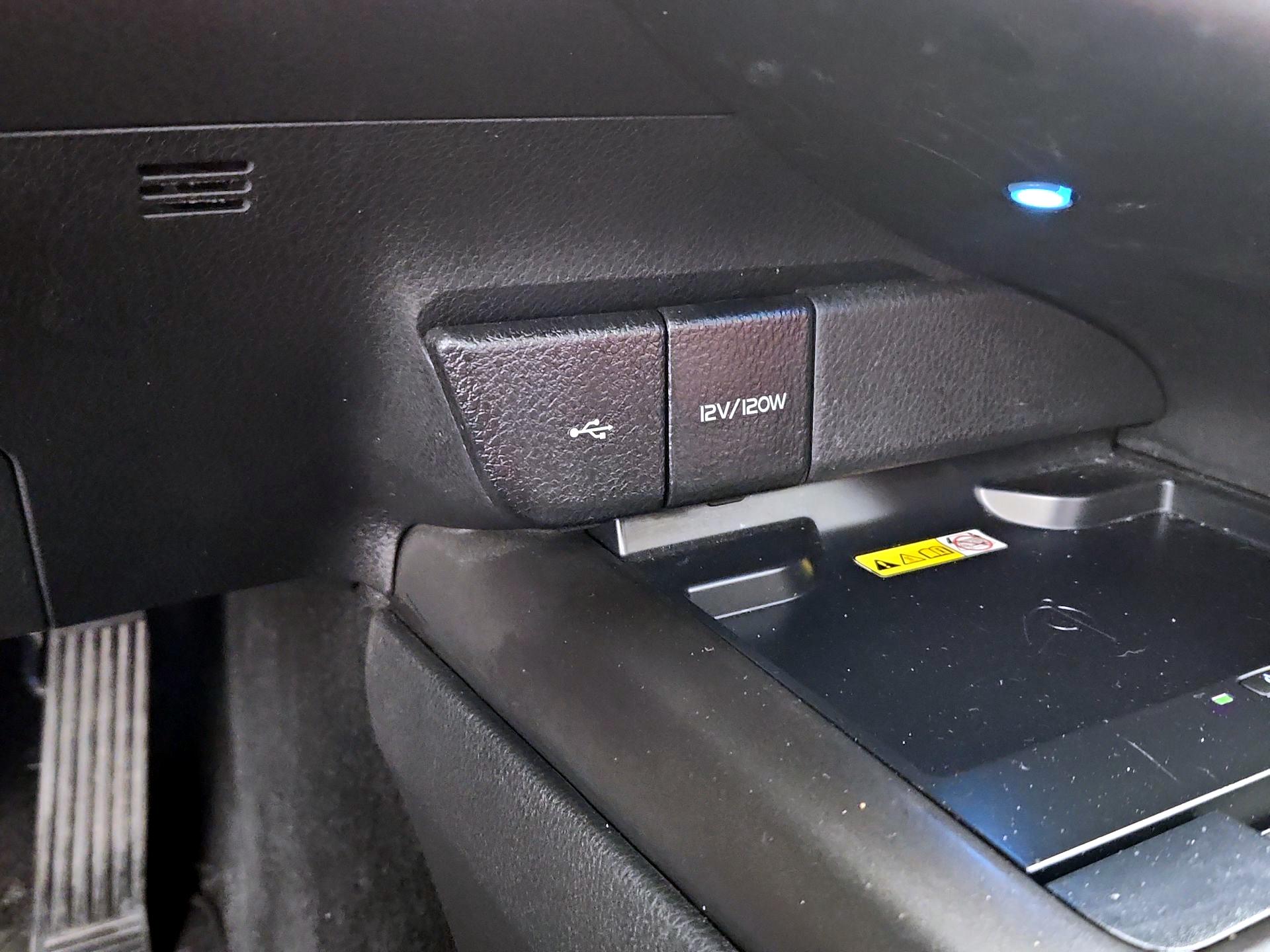 Thumbnail: 2024 Toyota Camry - 19