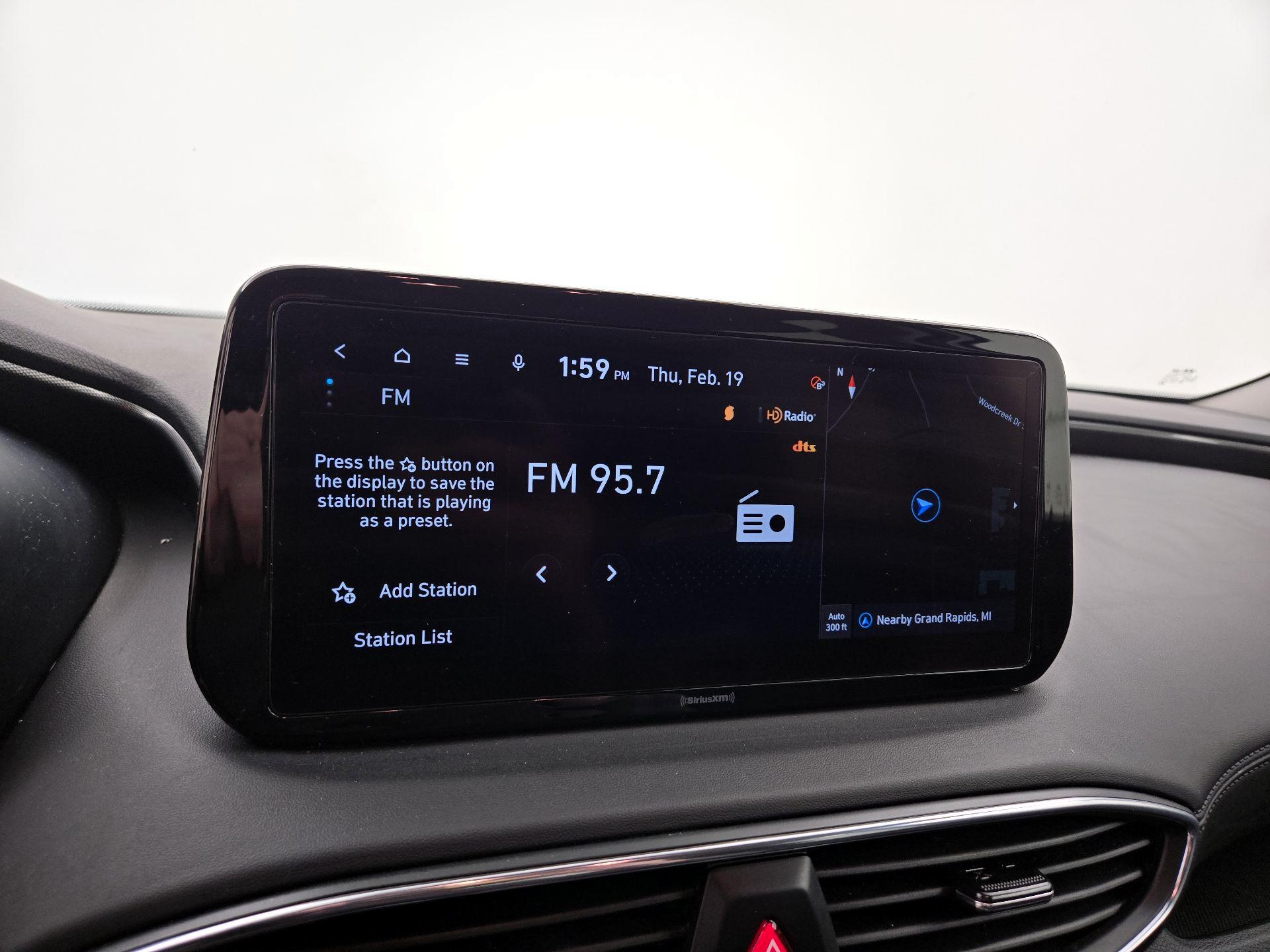 Thumbnail: 2023 Hyundai Santa Fe - 16