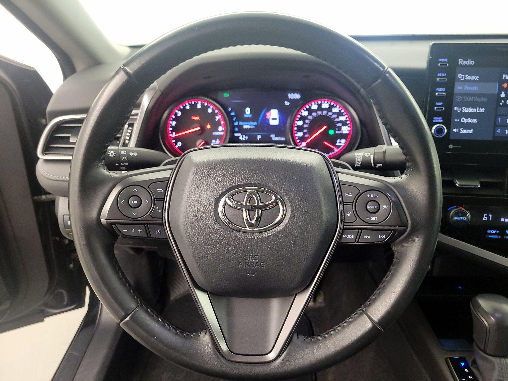 Thumbnail: 2023 Toyota Camry - 10
