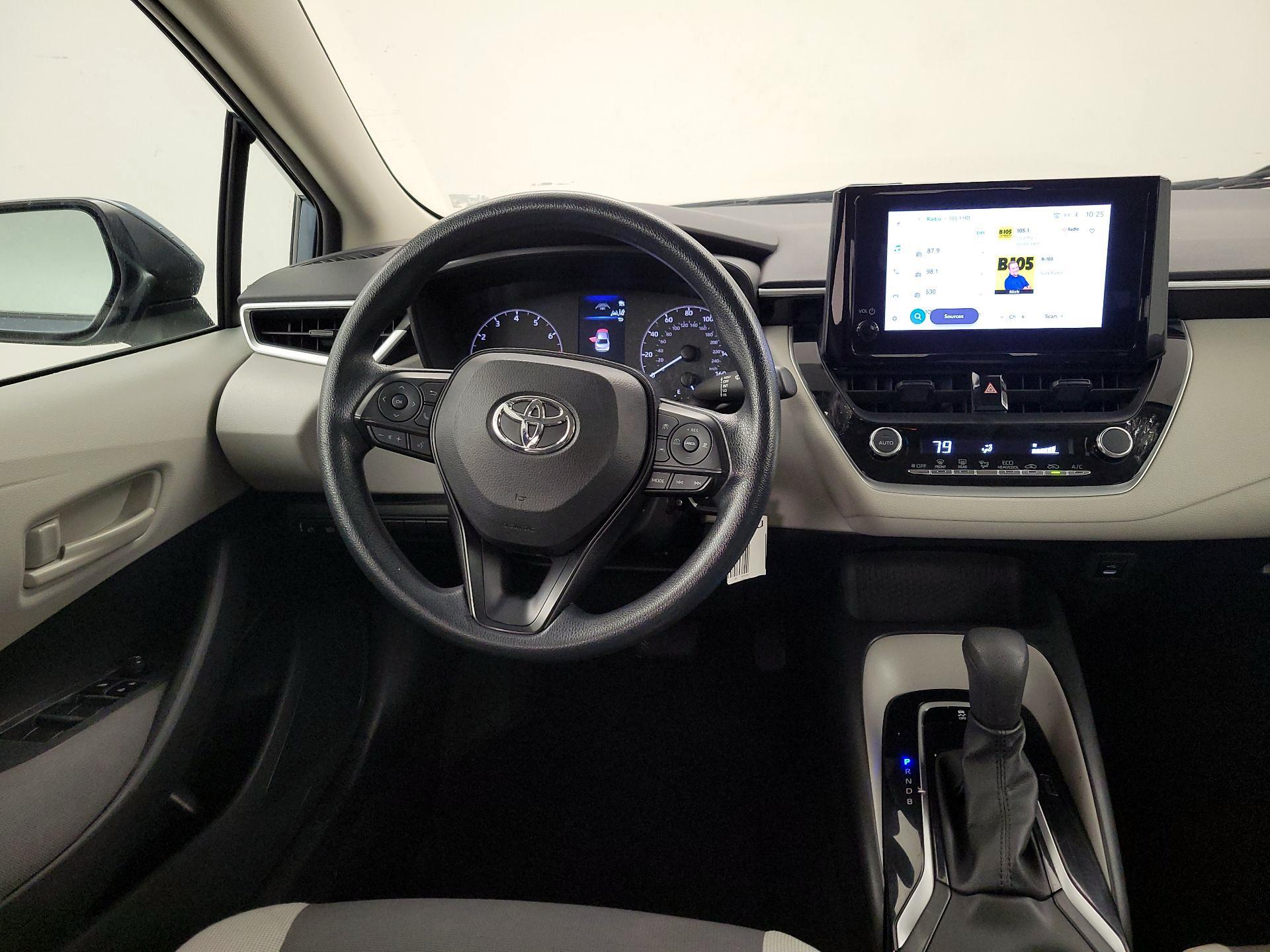 Thumbnail: 2023 Toyota Corolla - 10