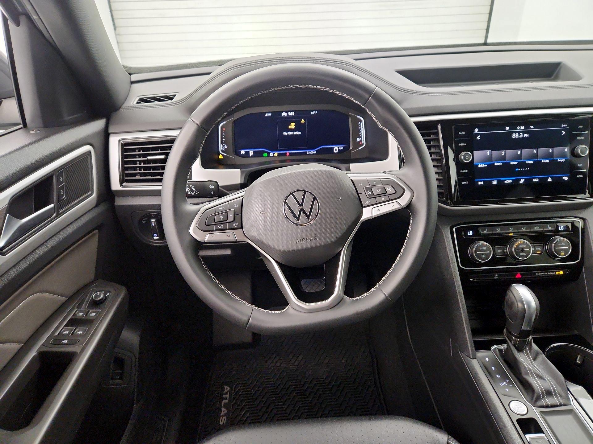 Thumbnail: 2022 Volkswagen Atlas - 10