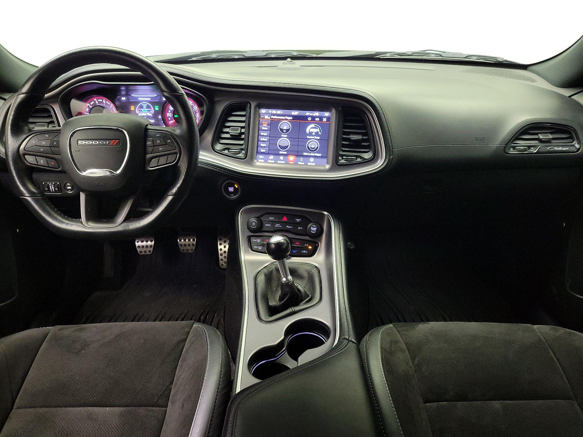 Thumbnail: 2021 Dodge Challenger - 9