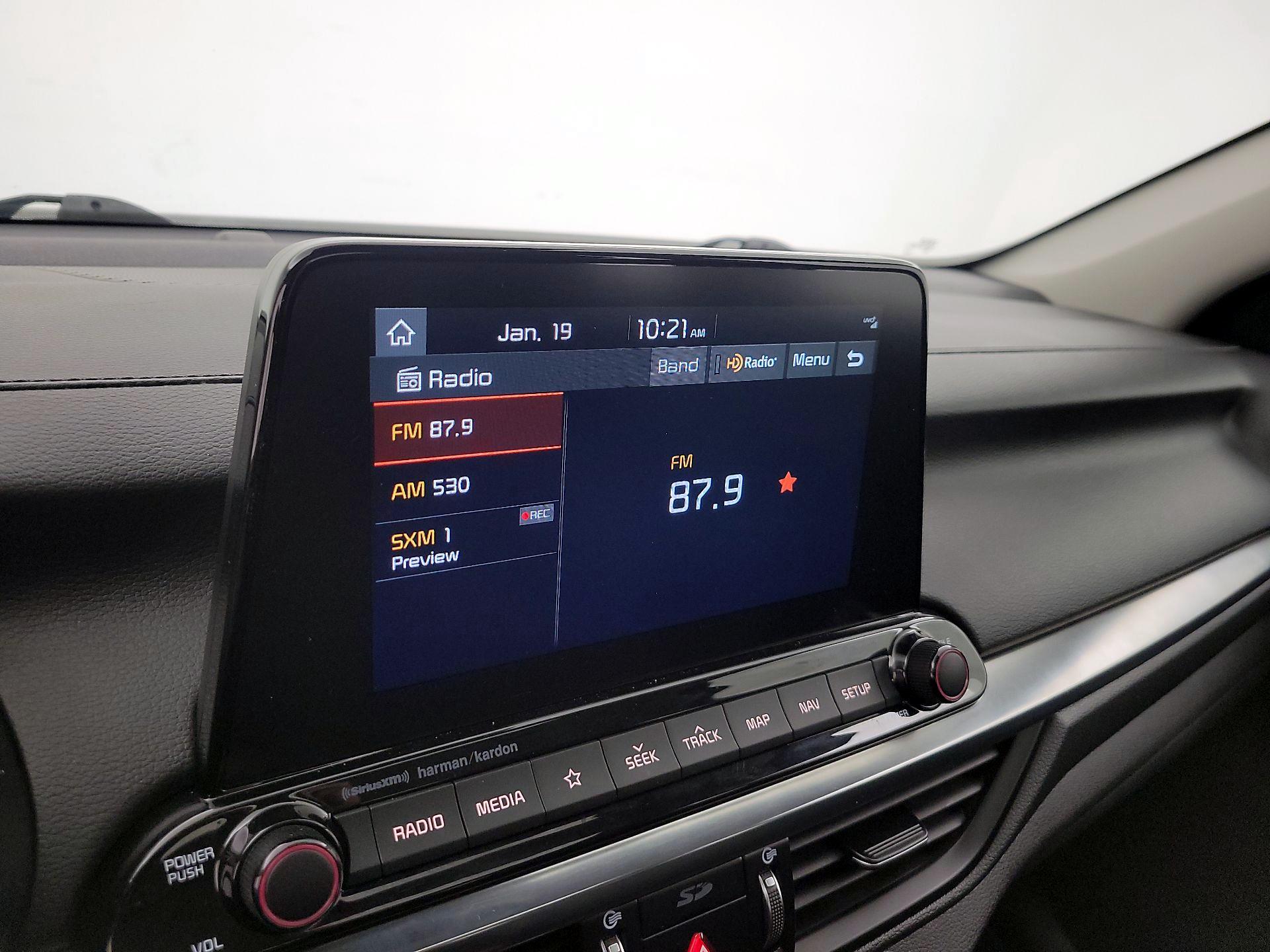 Thumbnail: 2021 Kia Forte - 16