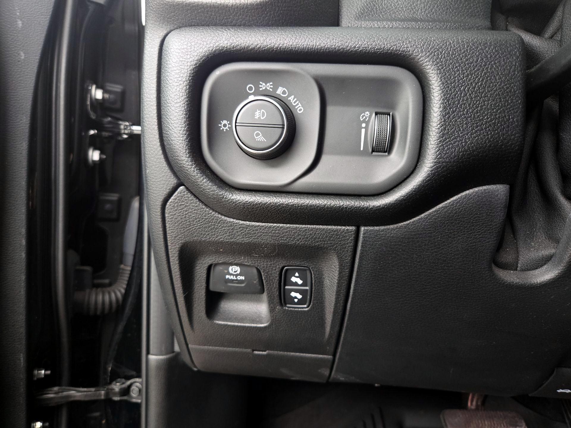 Thumbnail: 2021 RAM 1500 - 13