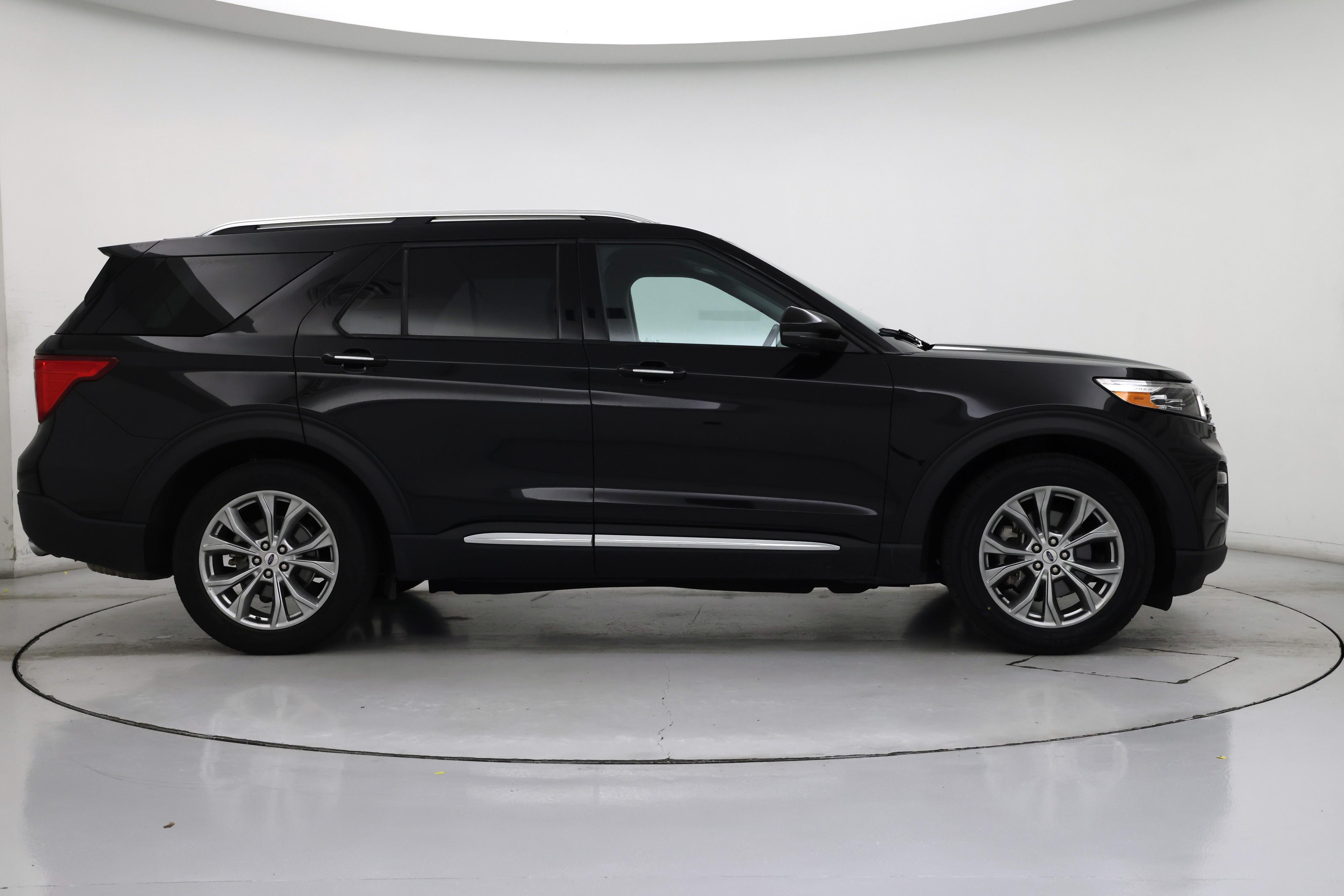 Thumbnail: 2023 Ford Explorer - 7