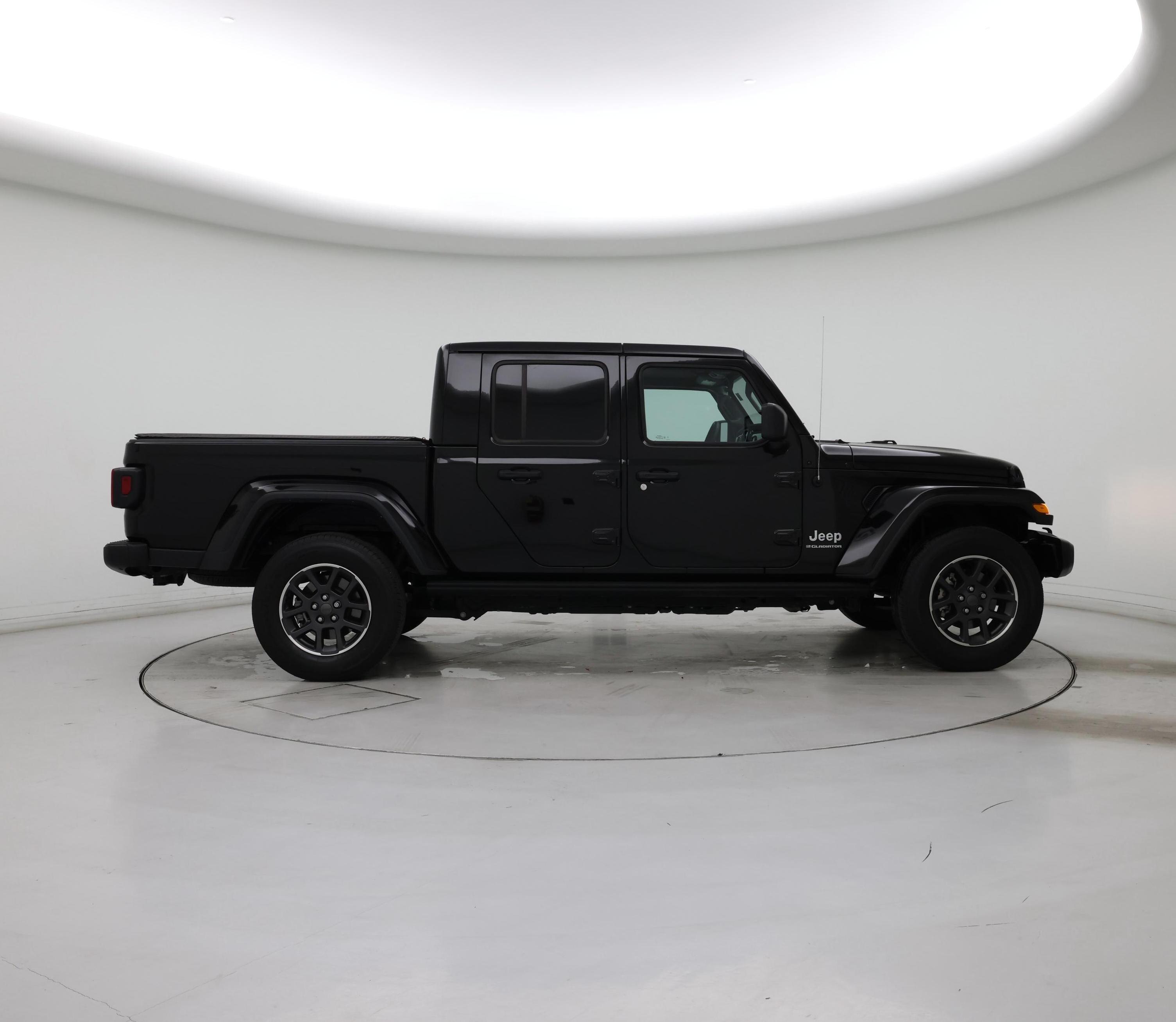 Thumbnail: 2023 Jeep Gladiator - 7