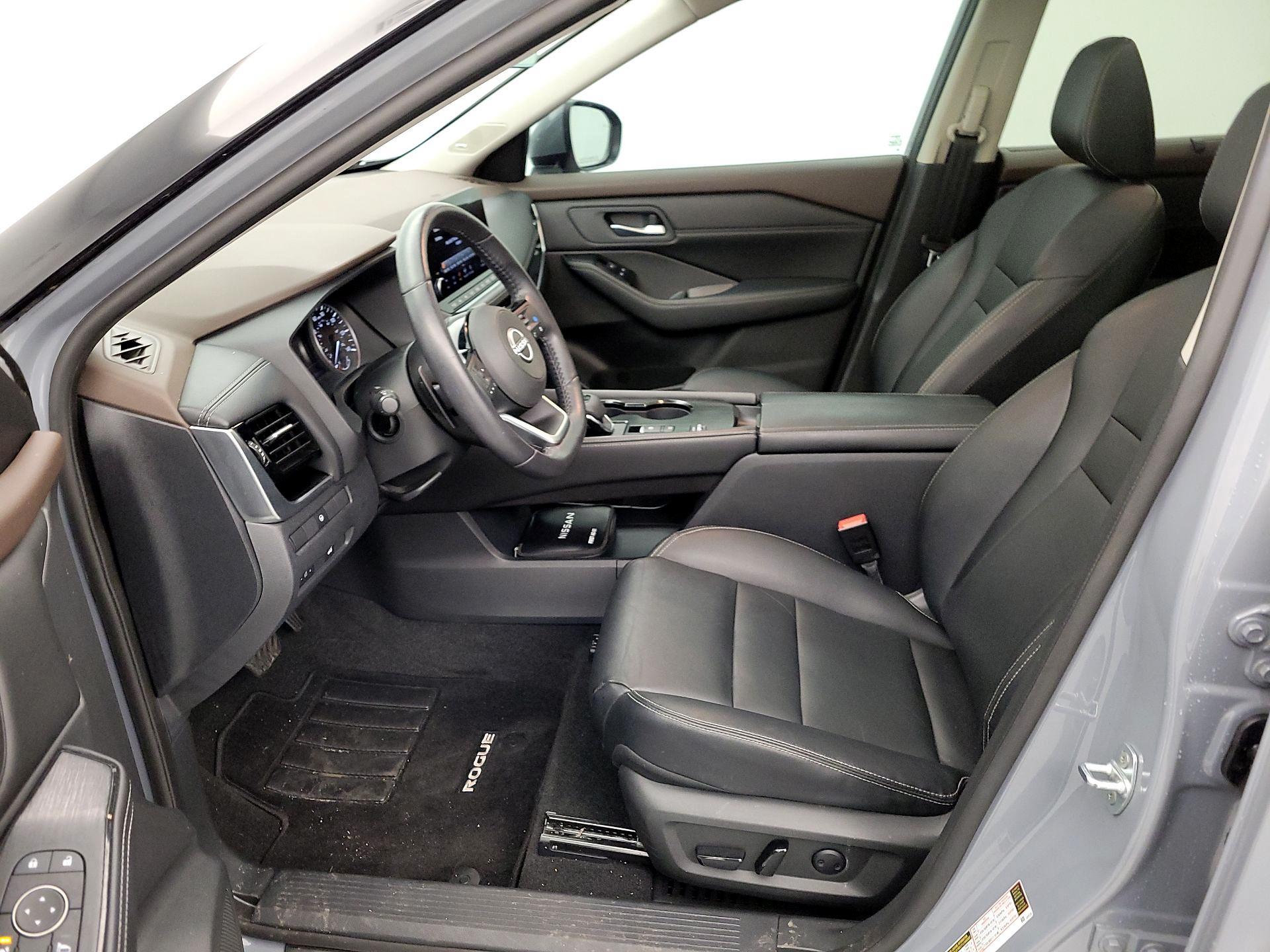 Thumbnail: 2023 Nissan Rogue - 11