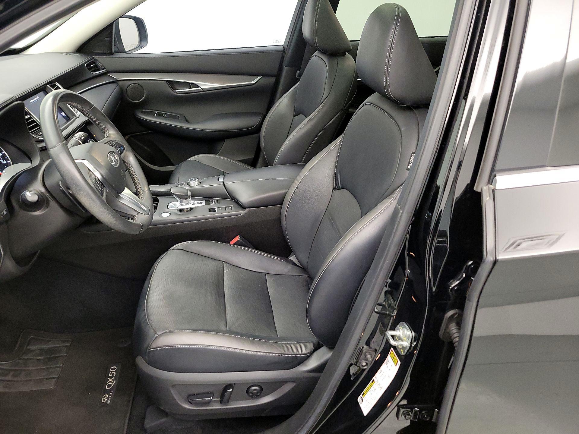 Thumbnail: 2022 INFINITI QX50 - 11