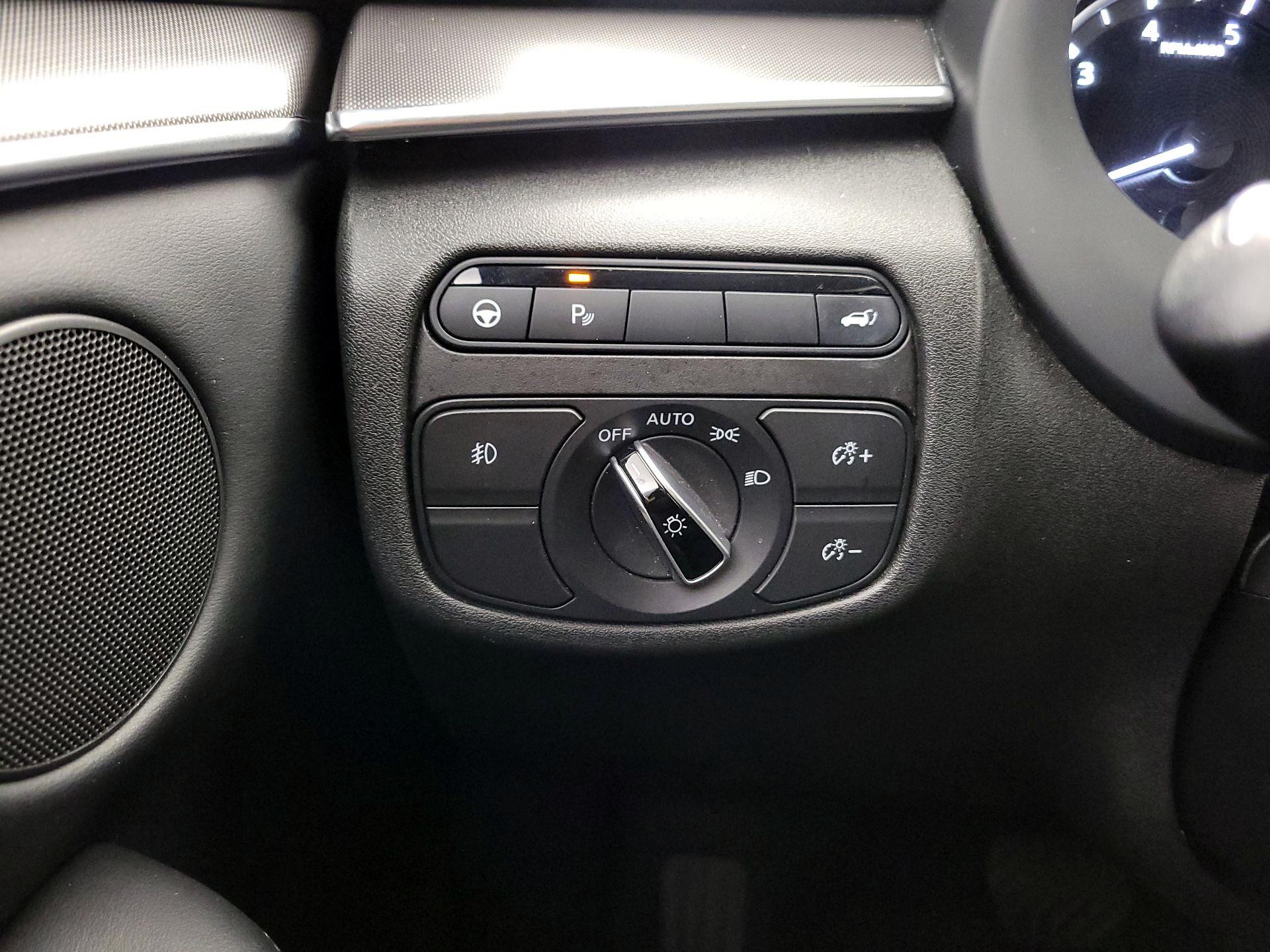 Thumbnail: 2022 INFINITI QX50 - 13