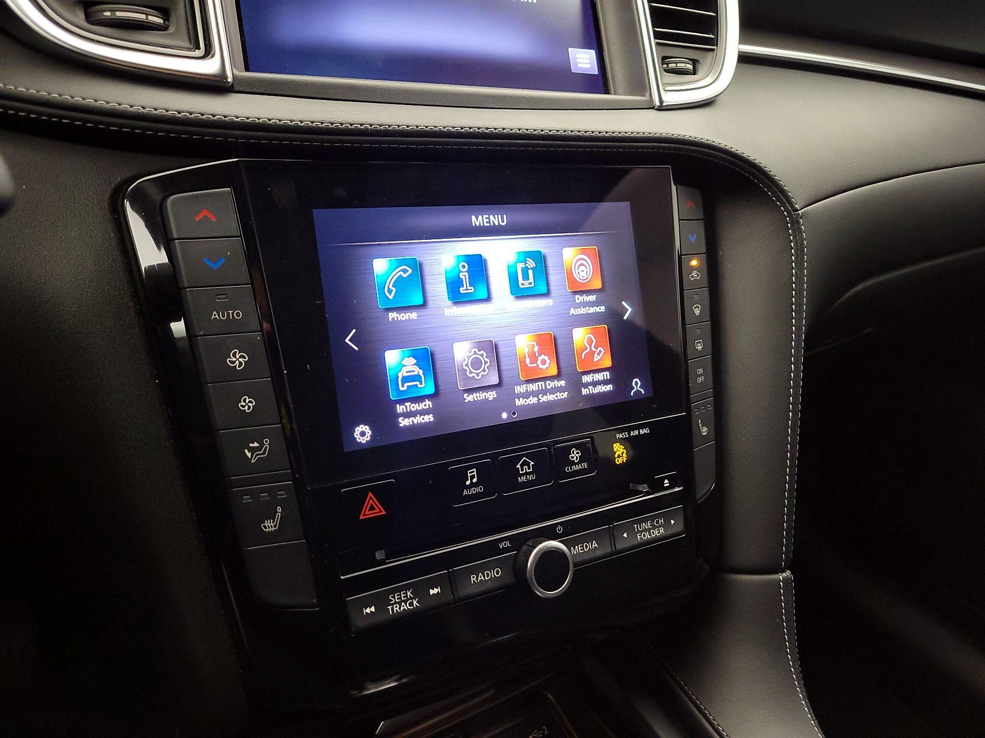 Thumbnail: 2022 INFINITI QX50 - 16