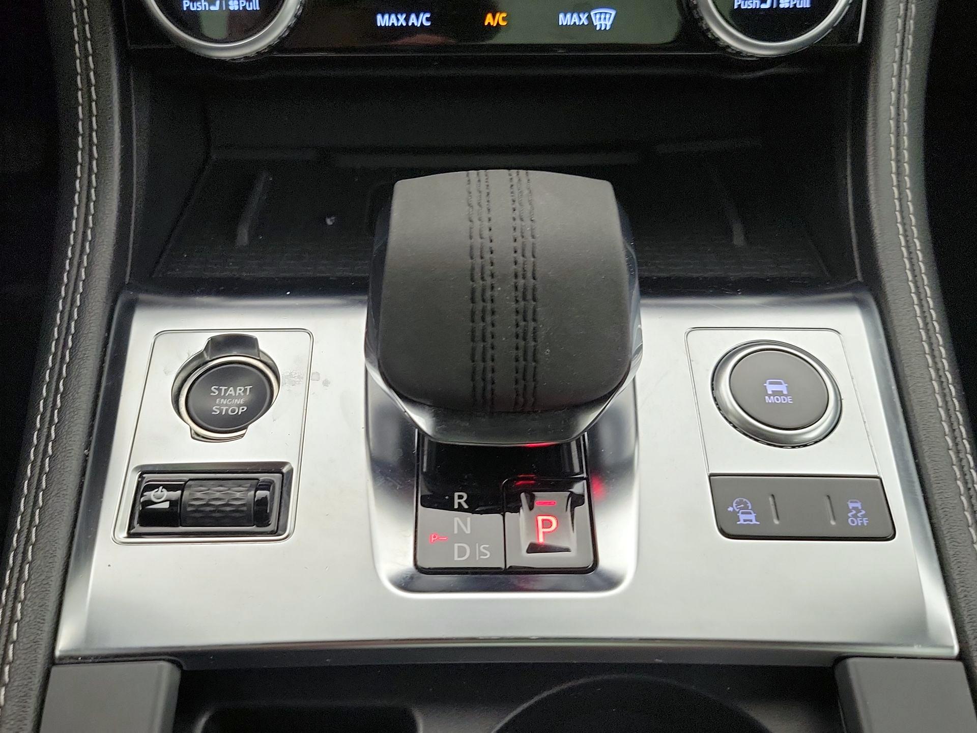 Thumbnail: 2024 Jaguar F-Pace - 18