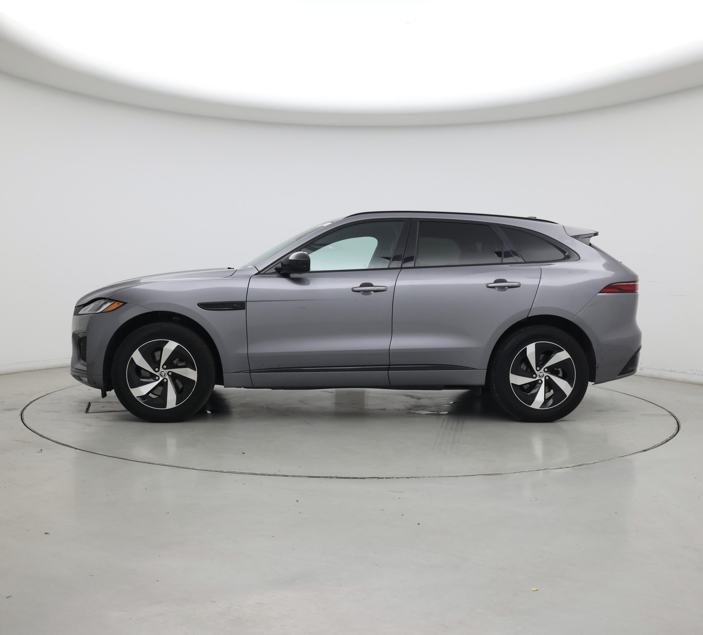 Thumbnail: 2024 Jaguar F-Pace - 3