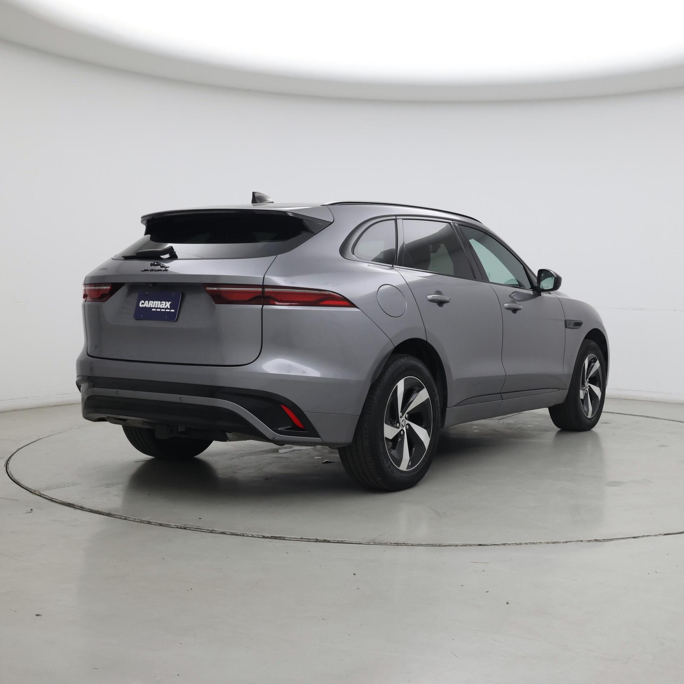 Thumbnail: 2024 Jaguar F-Pace - 8