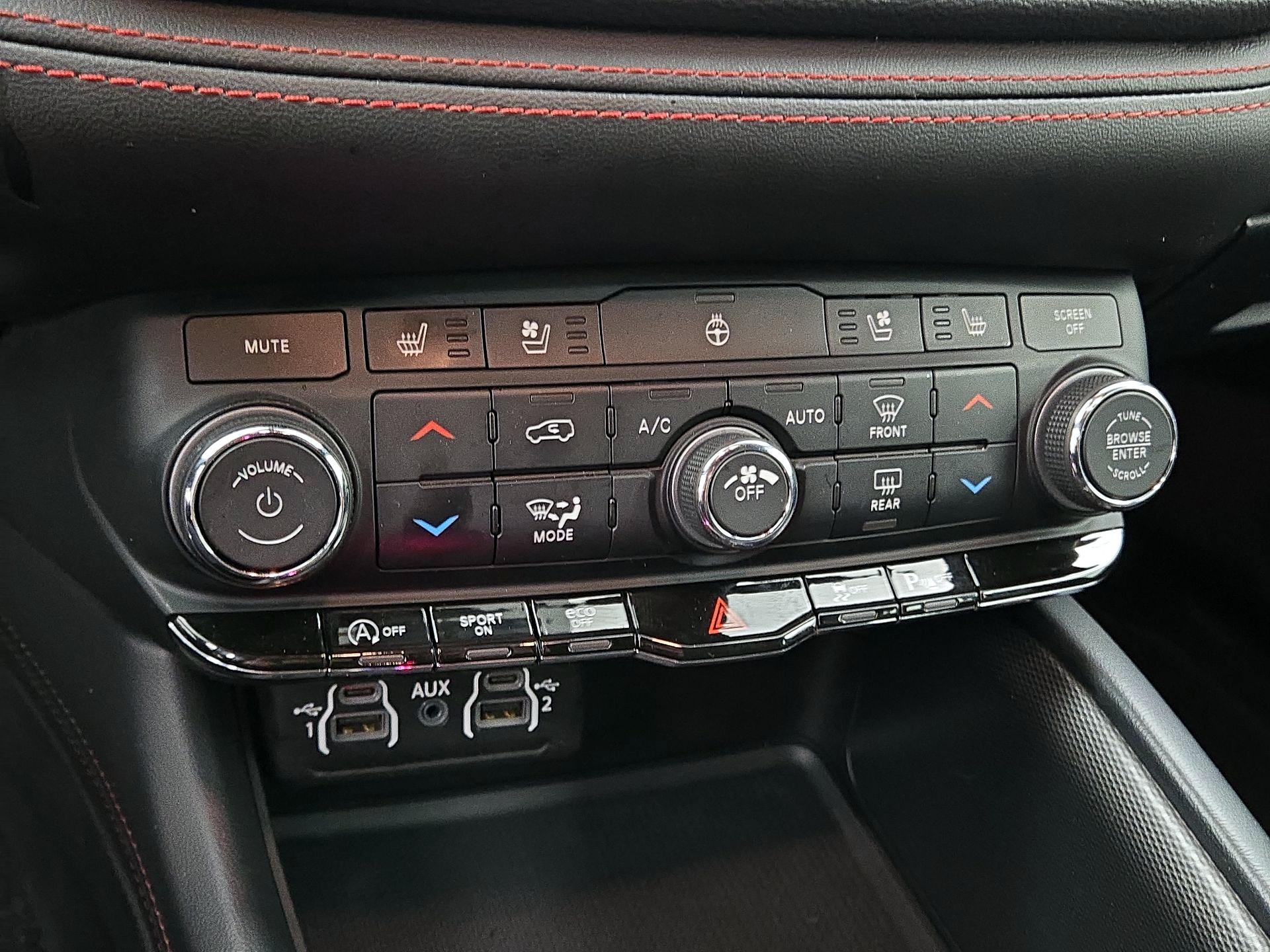 Thumbnail: 2024 Dodge Durango - 17