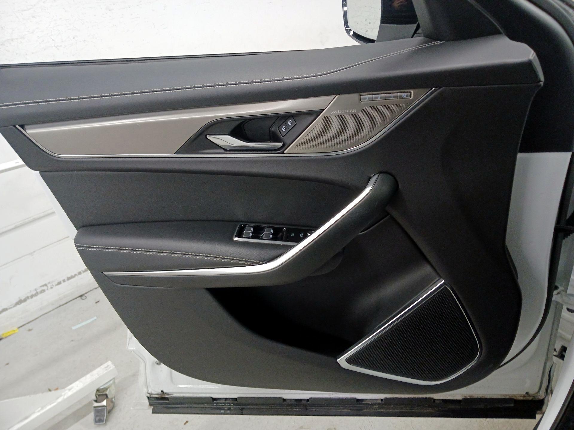 Thumbnail: 2024 Jaguar F-Pace - 12