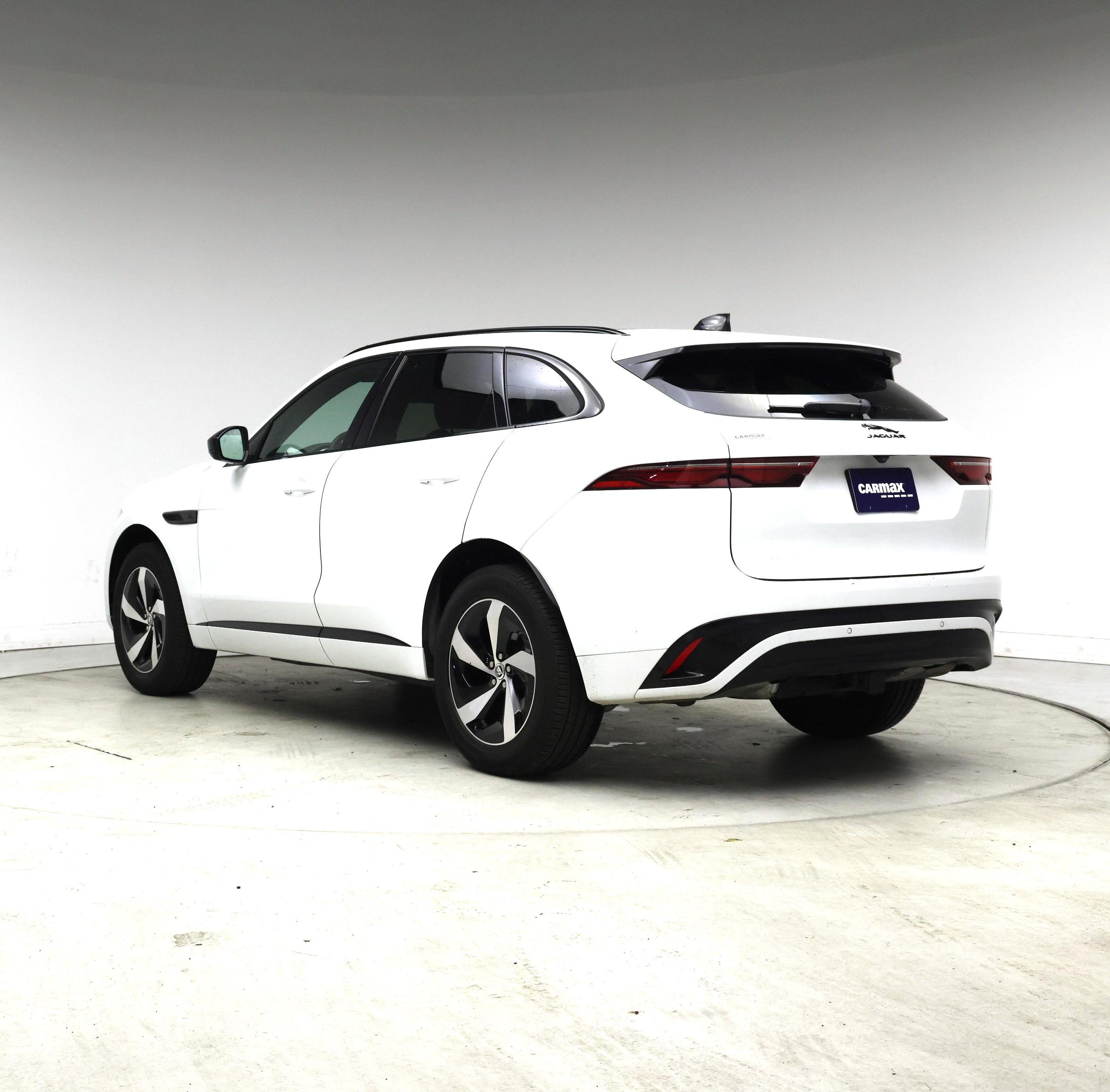 Thumbnail: 2024 Jaguar F-Pace - 2