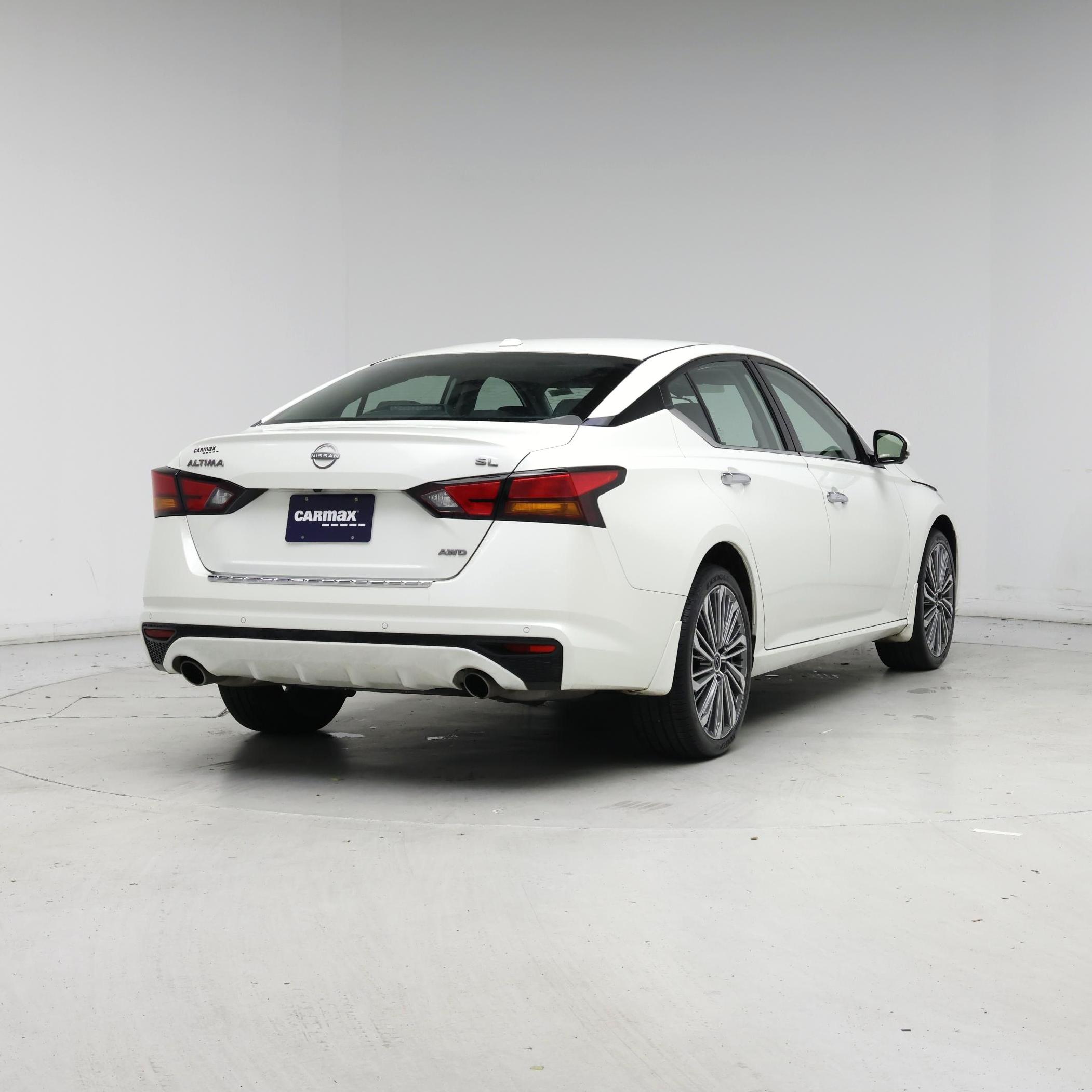 Thumbnail: 2023 Nissan Altima - 8