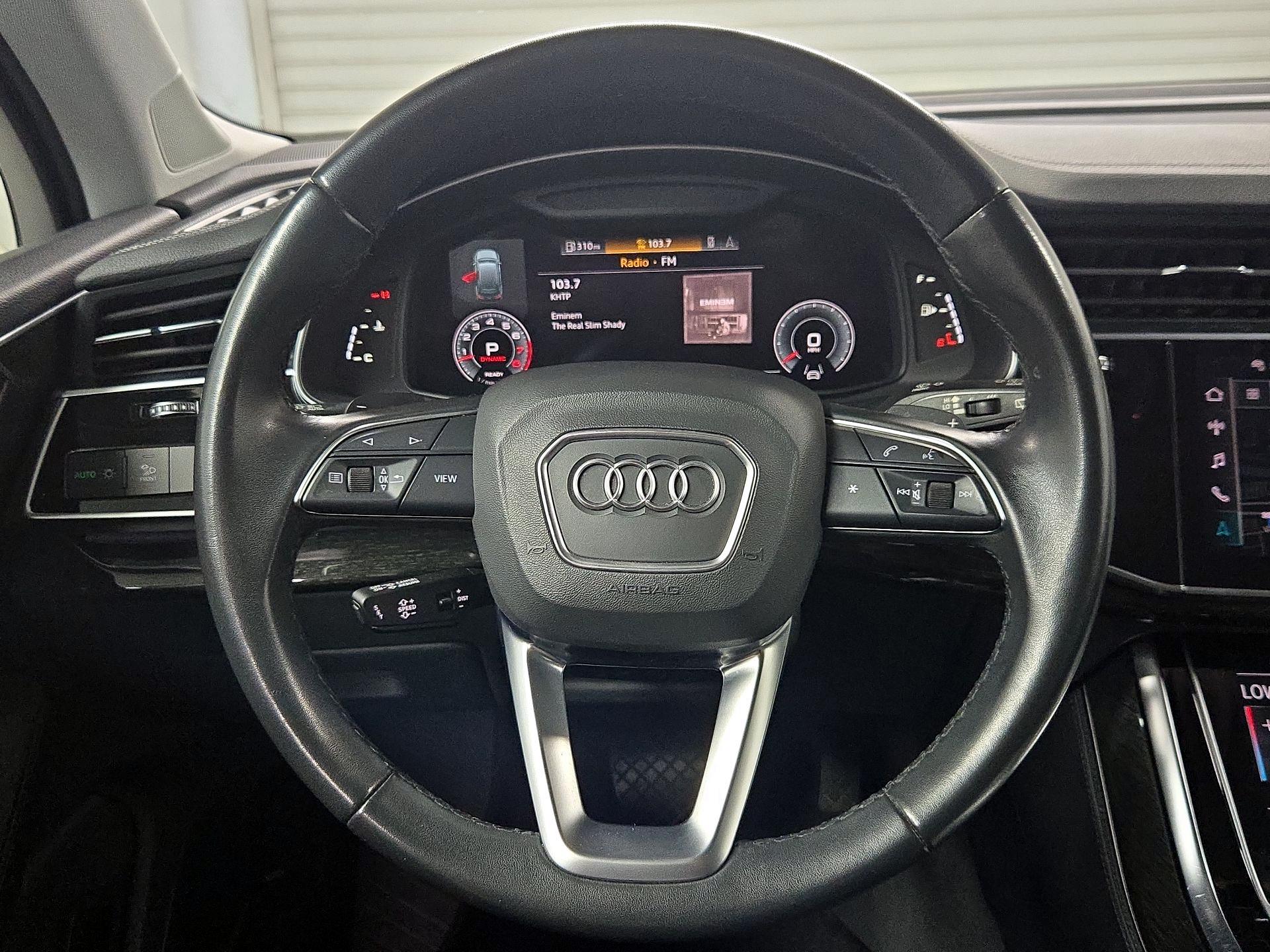 Thumbnail: 2023 Audi Q7 - 10