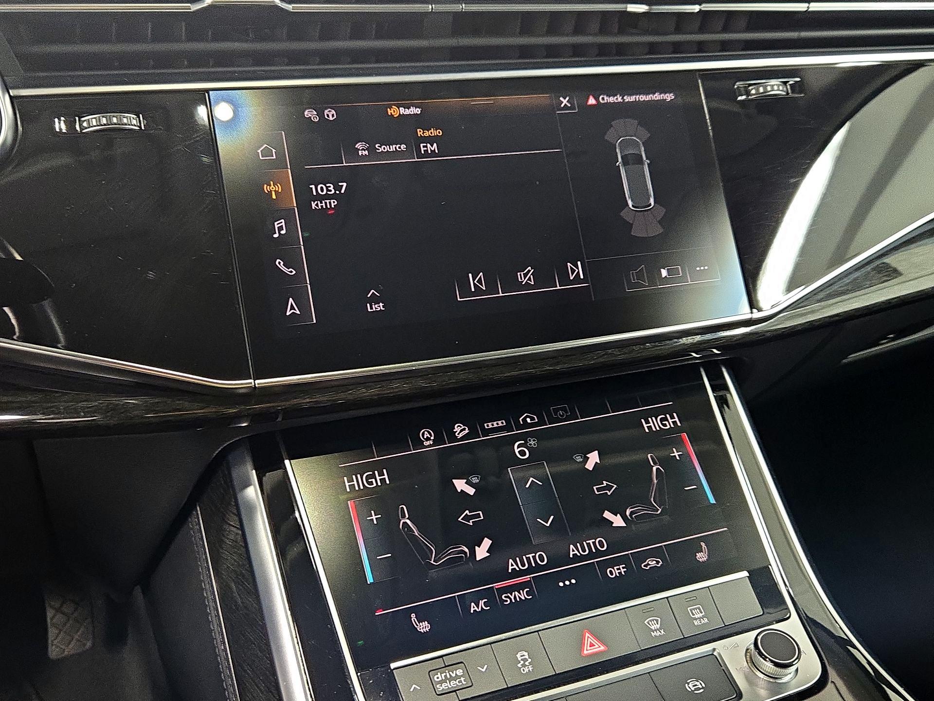 Thumbnail: 2023 Audi Q7 - 16