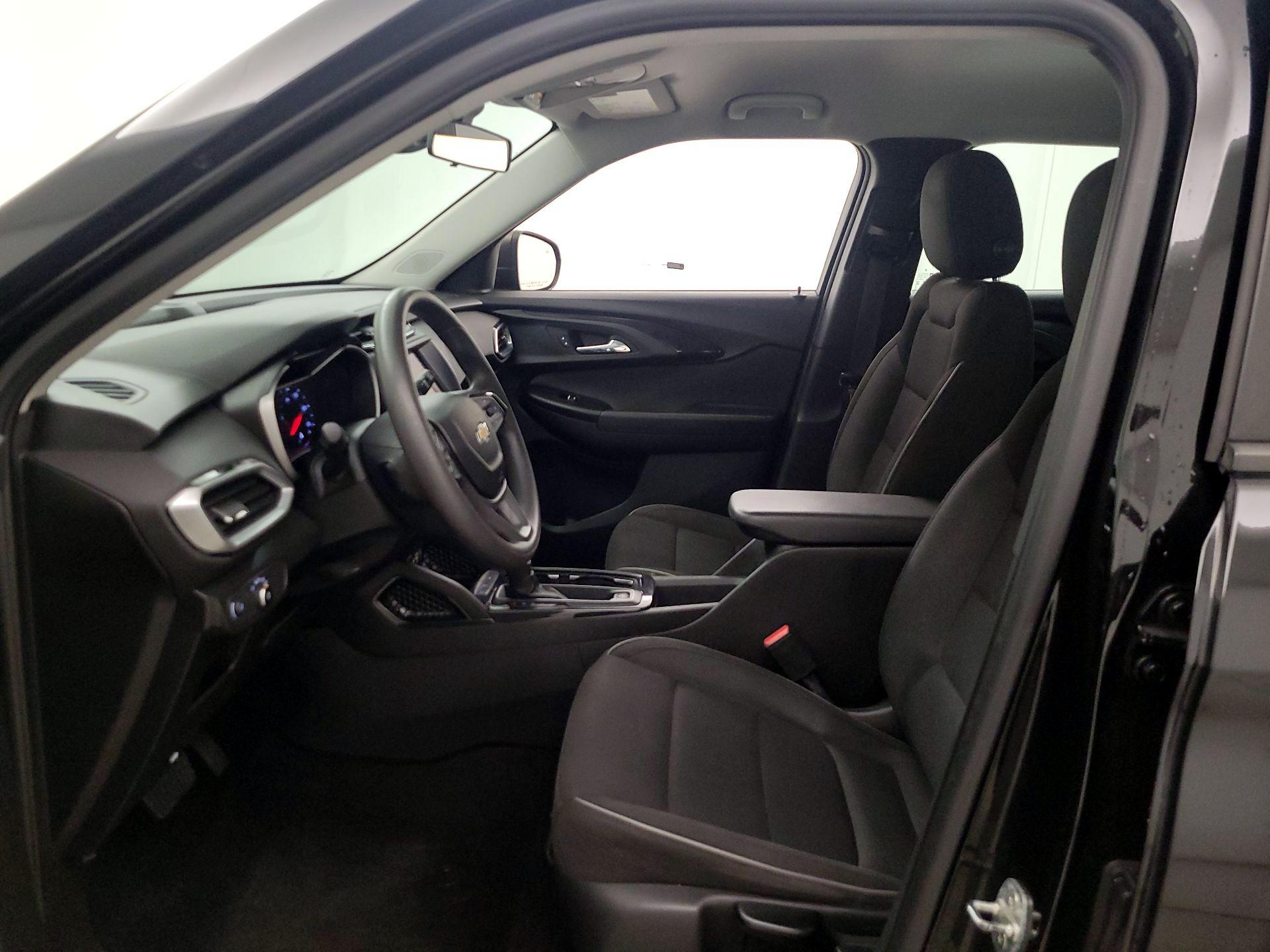 Thumbnail: 2021 Chevrolet TrailBlazer - 11