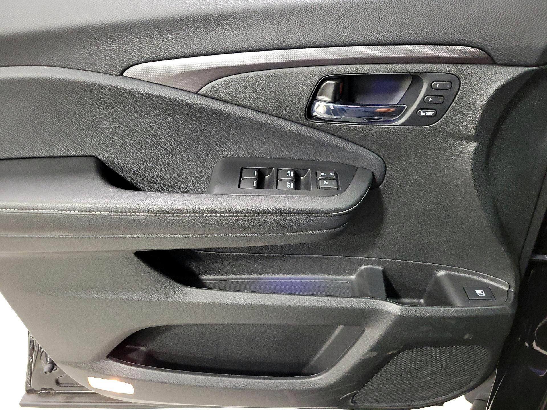 Thumbnail: 2023 Honda Ridgeline - 12