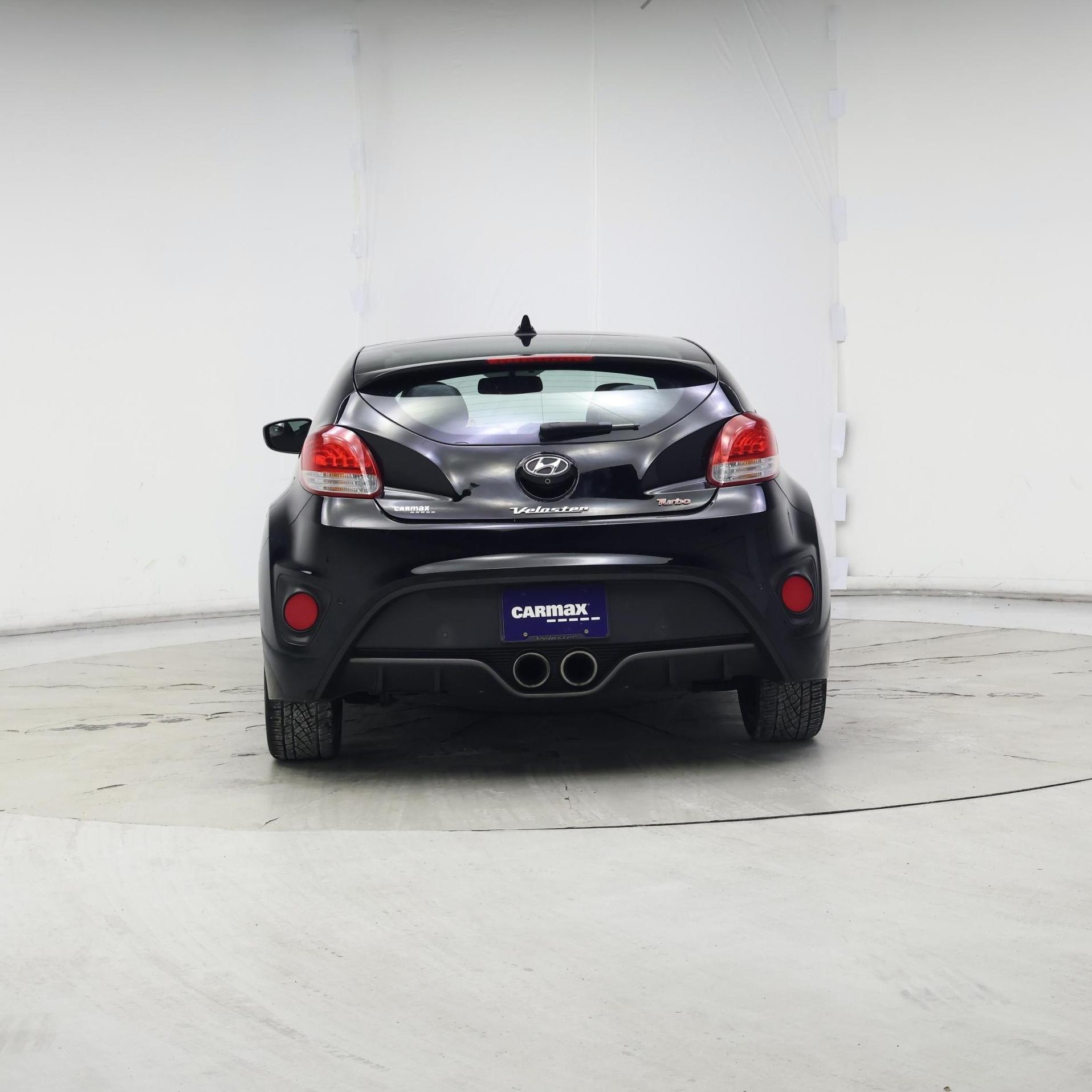 Thumbnail: 2016 Hyundai Veloster - 6