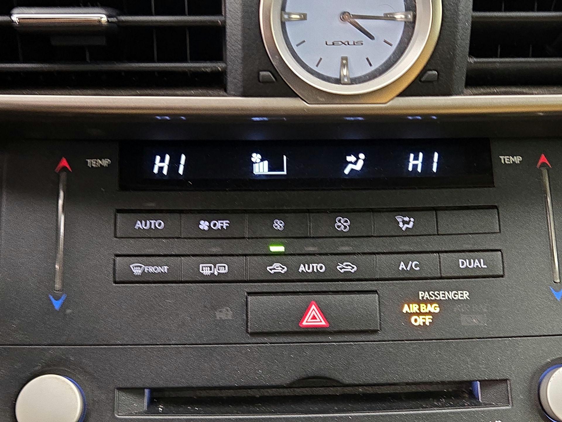 Thumbnail: 2015 Lexus RC - 17