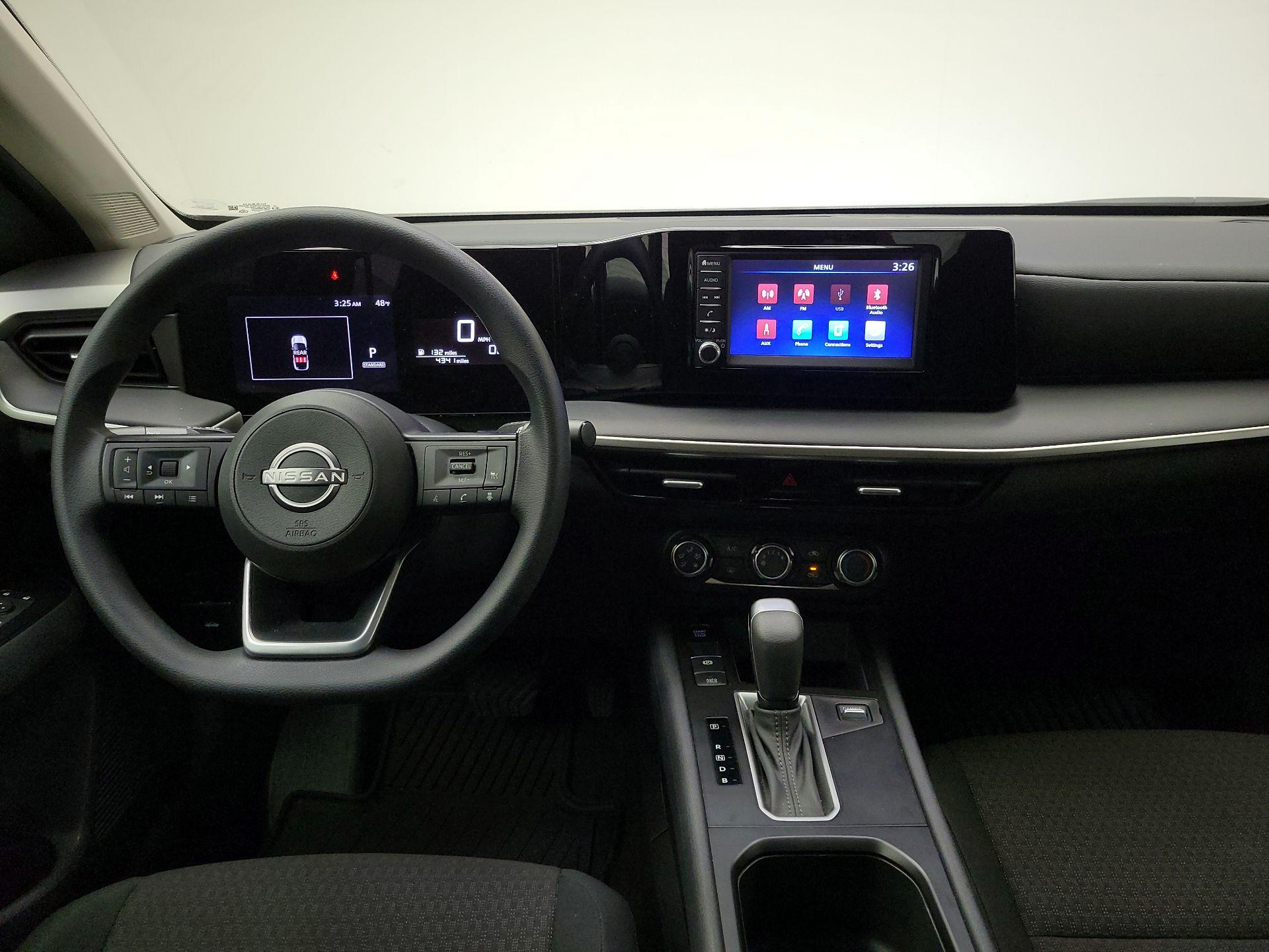 Thumbnail: 2025 Nissan Kicks - 9