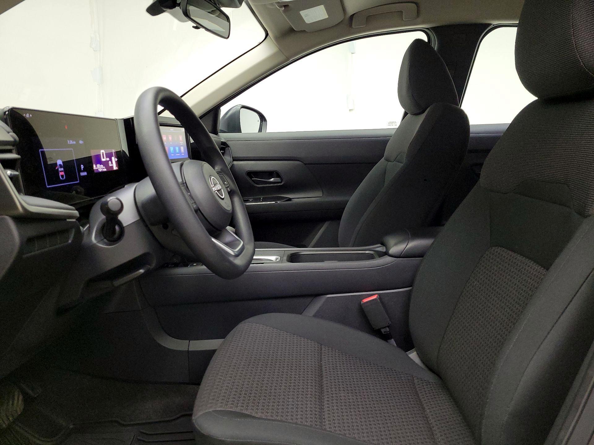 Thumbnail: 2025 Nissan Kicks - 11