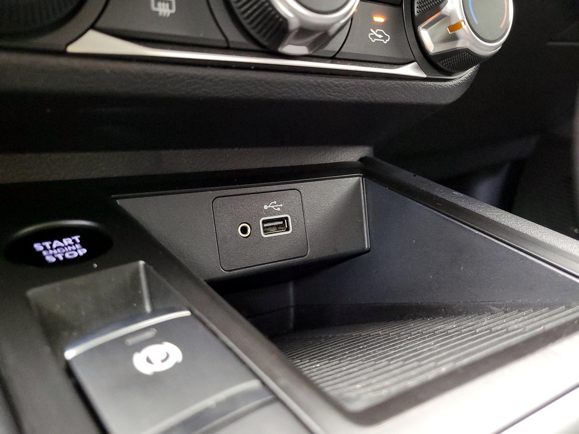 Thumbnail: 2025 Nissan Kicks - 17