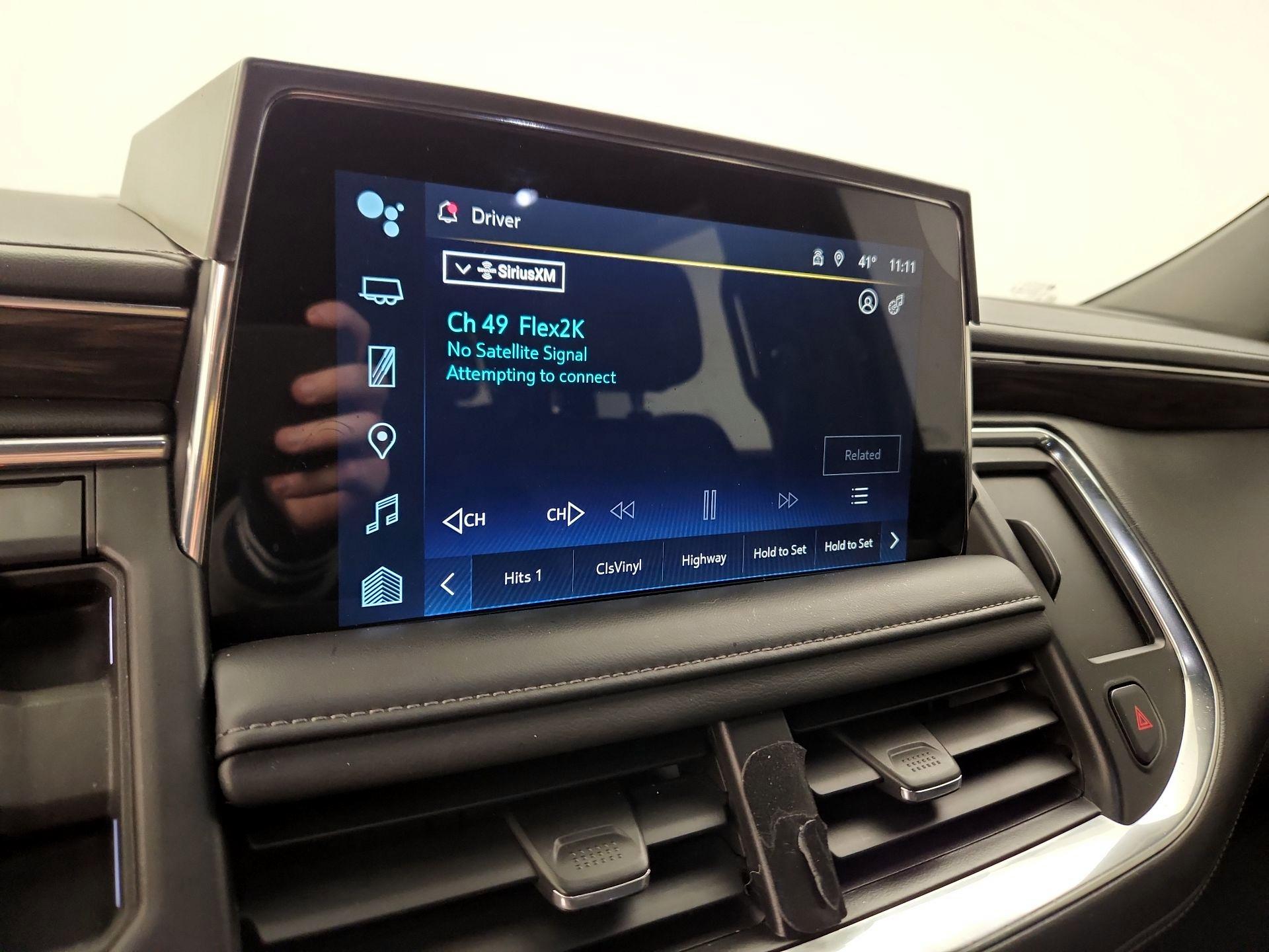 Thumbnail: 2022 Chevrolet Tahoe - 15