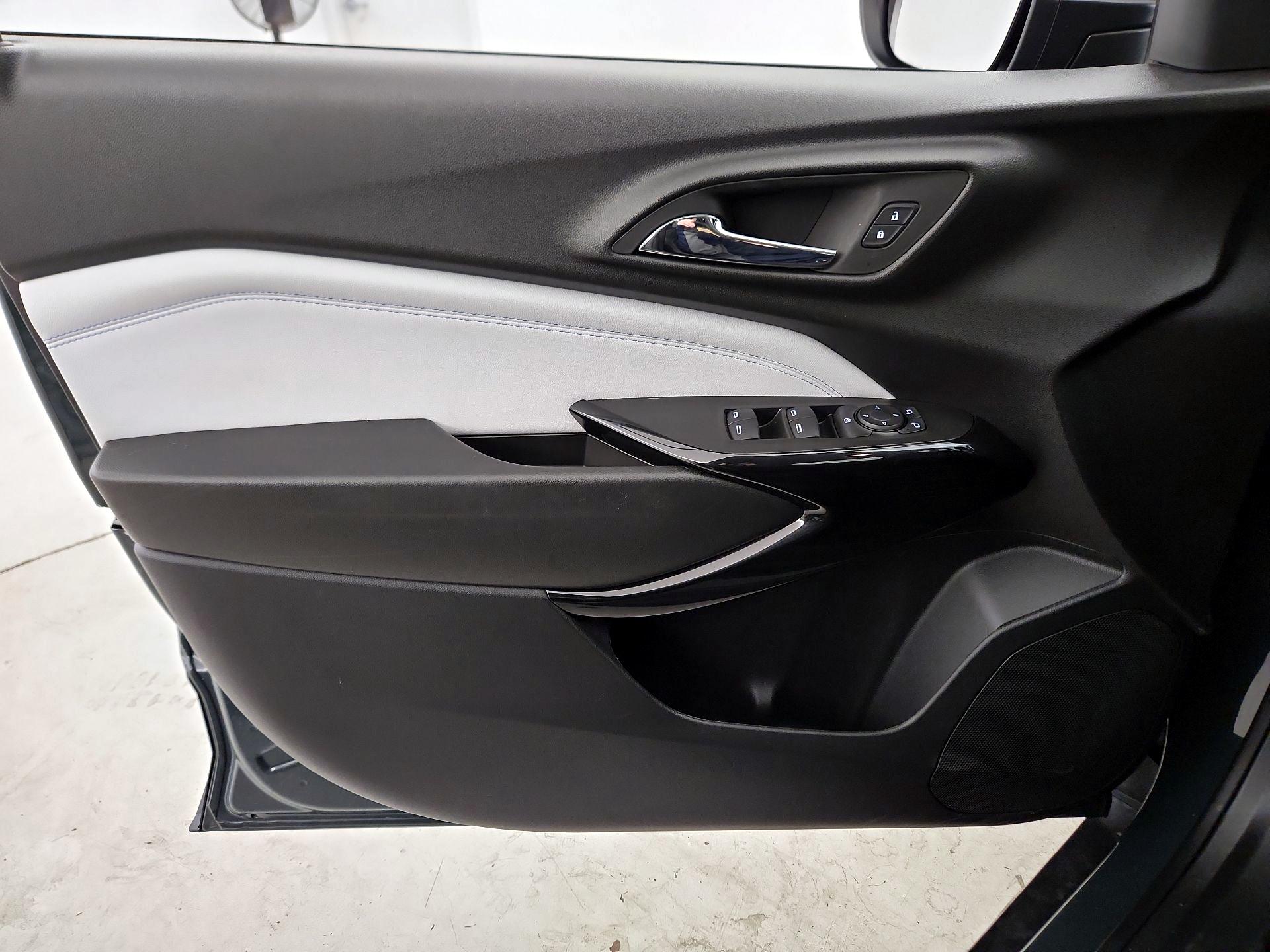 Thumbnail: 2025 Chevrolet Trax - 12