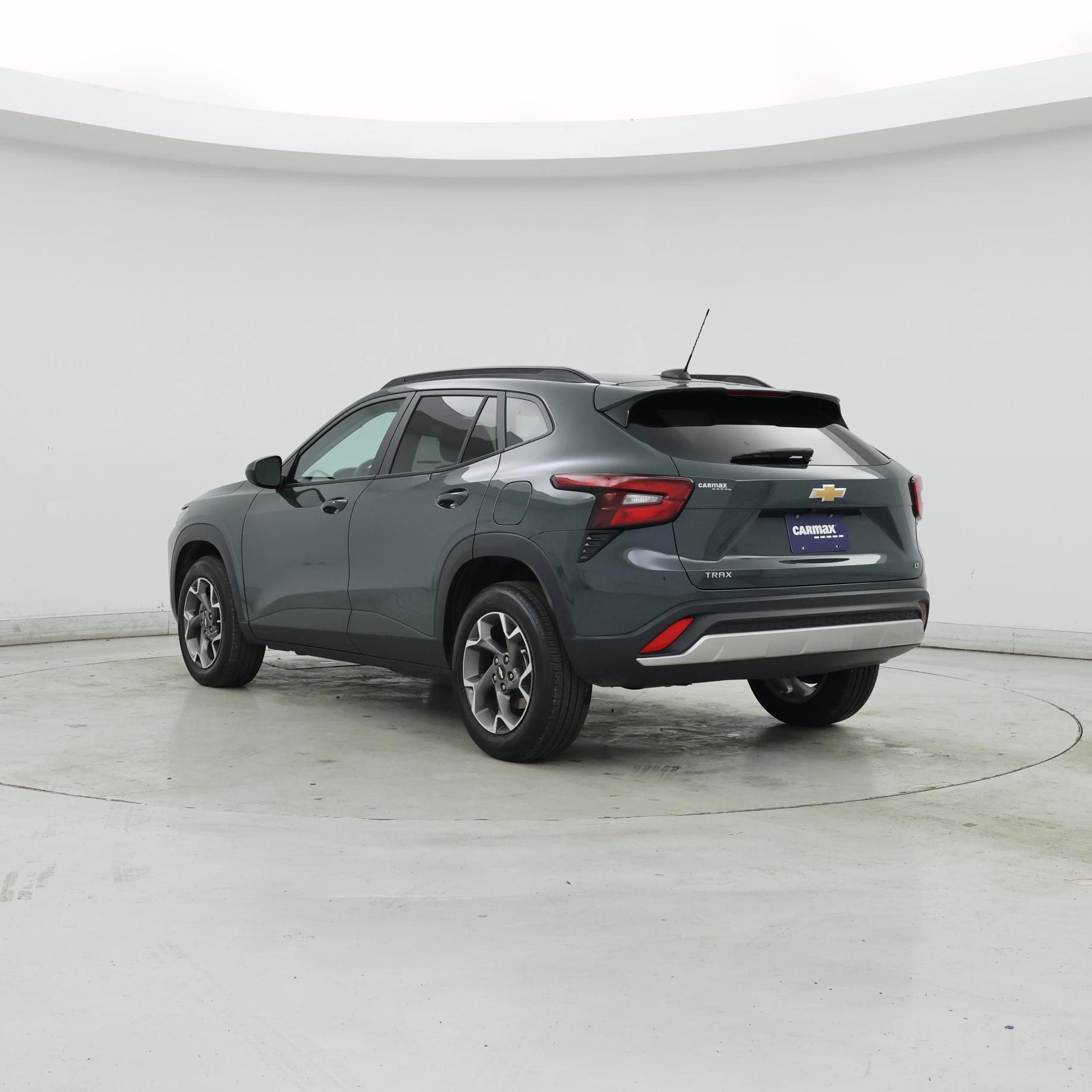 Thumbnail: 2025 Chevrolet Trax - 2