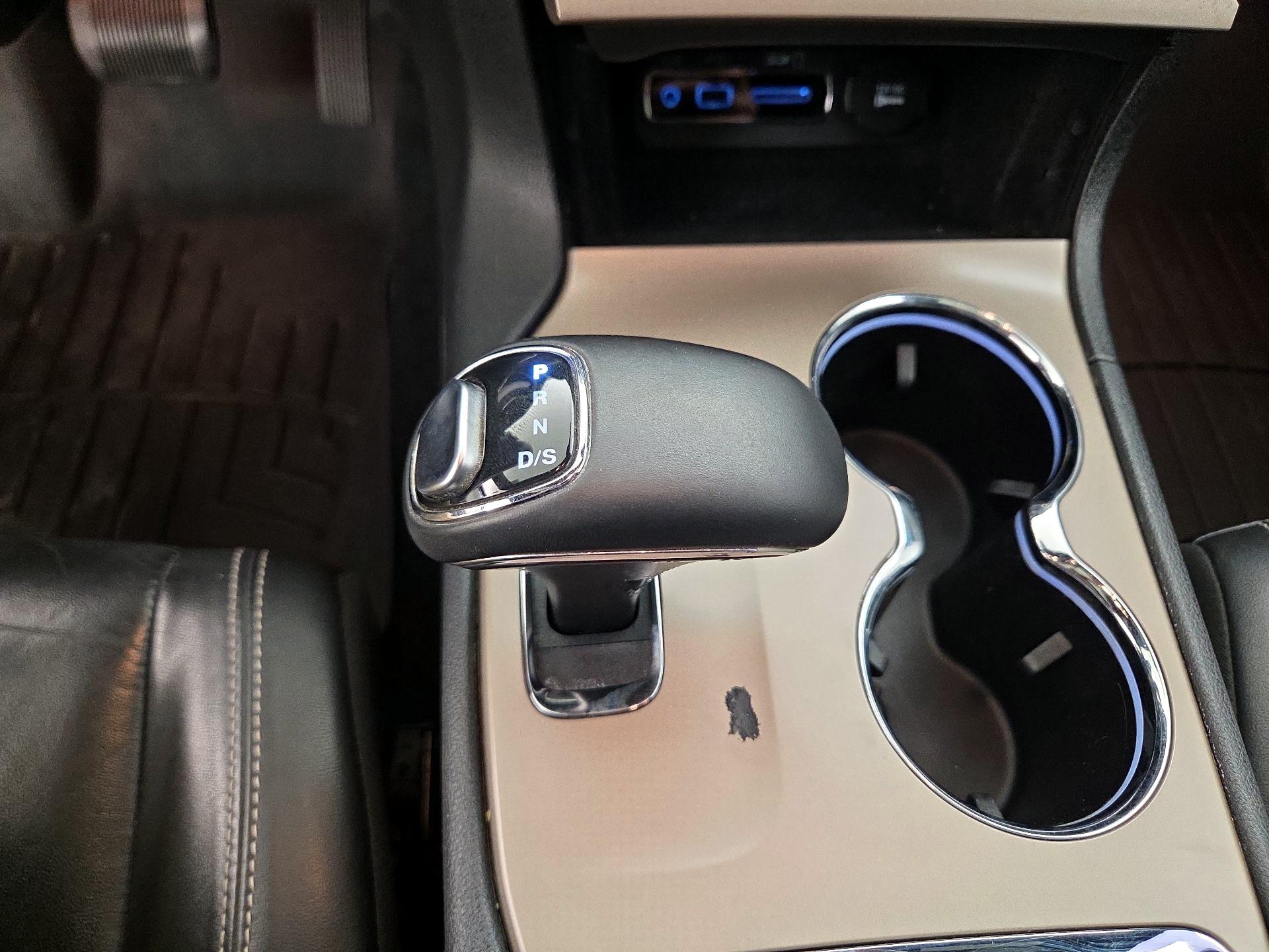 Thumbnail: 2014 Jeep Grand Cherokee - 18