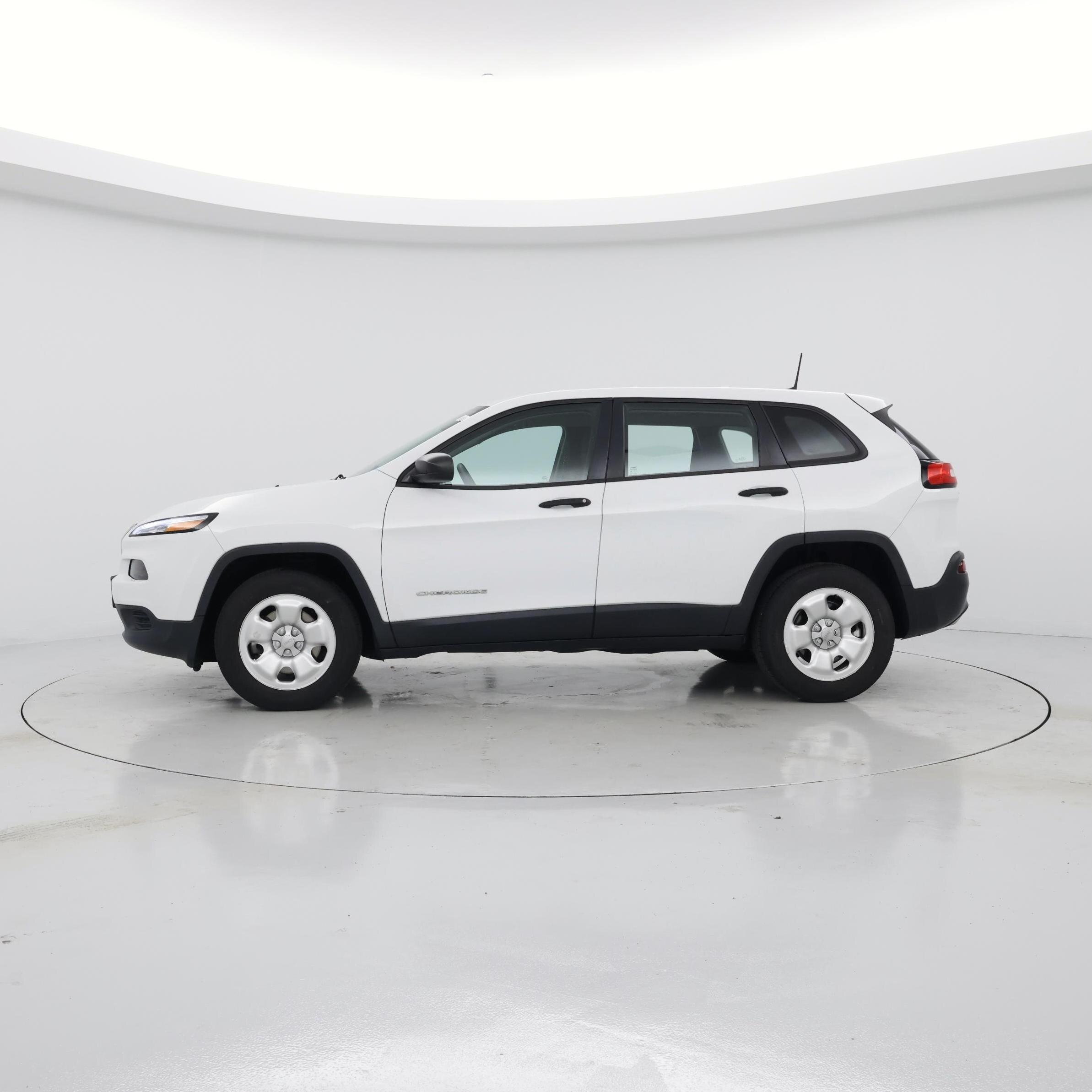 Thumbnail: 2016 Jeep Cherokee - 3