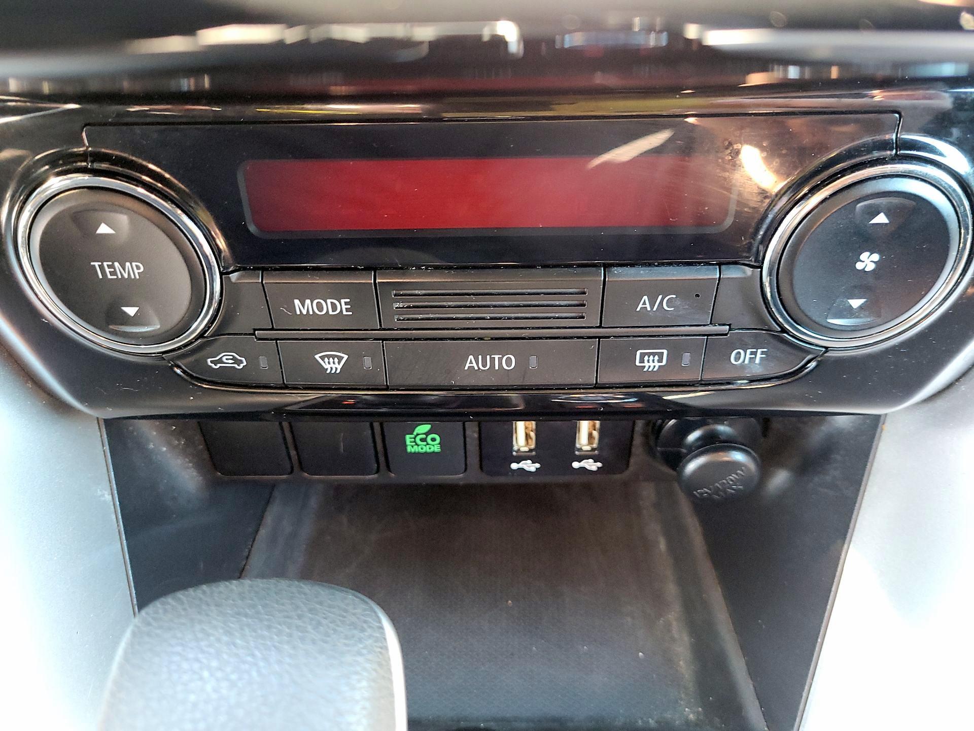 Thumbnail: 2024 Mitsubishi Eclipse Cross - 14