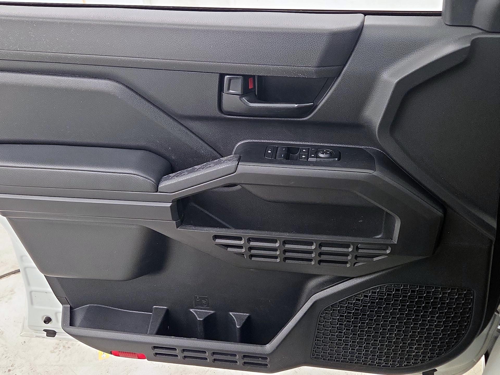 Thumbnail: 2024 Toyota Tacoma - 12