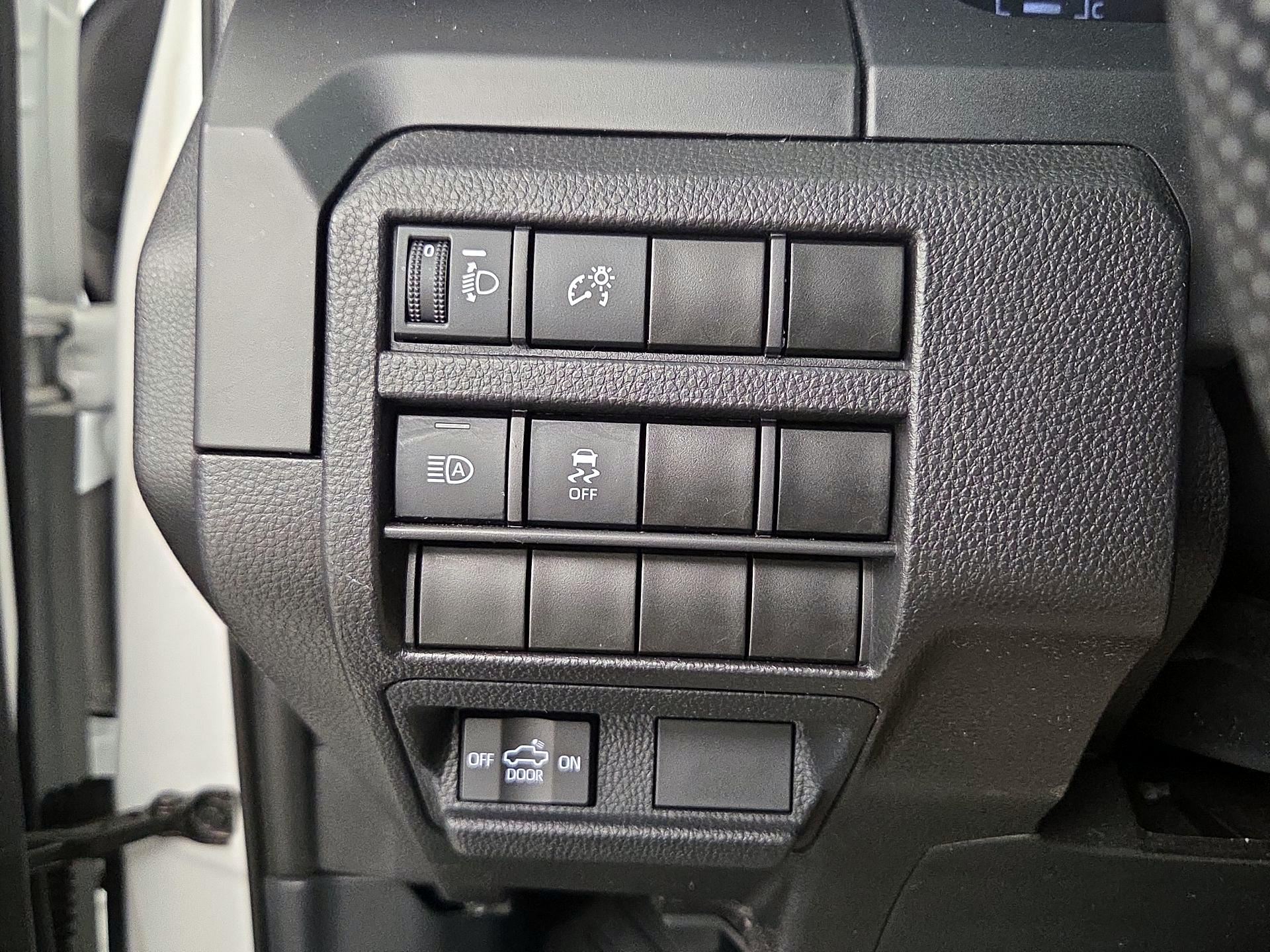 Thumbnail: 2024 Toyota Tacoma - 13