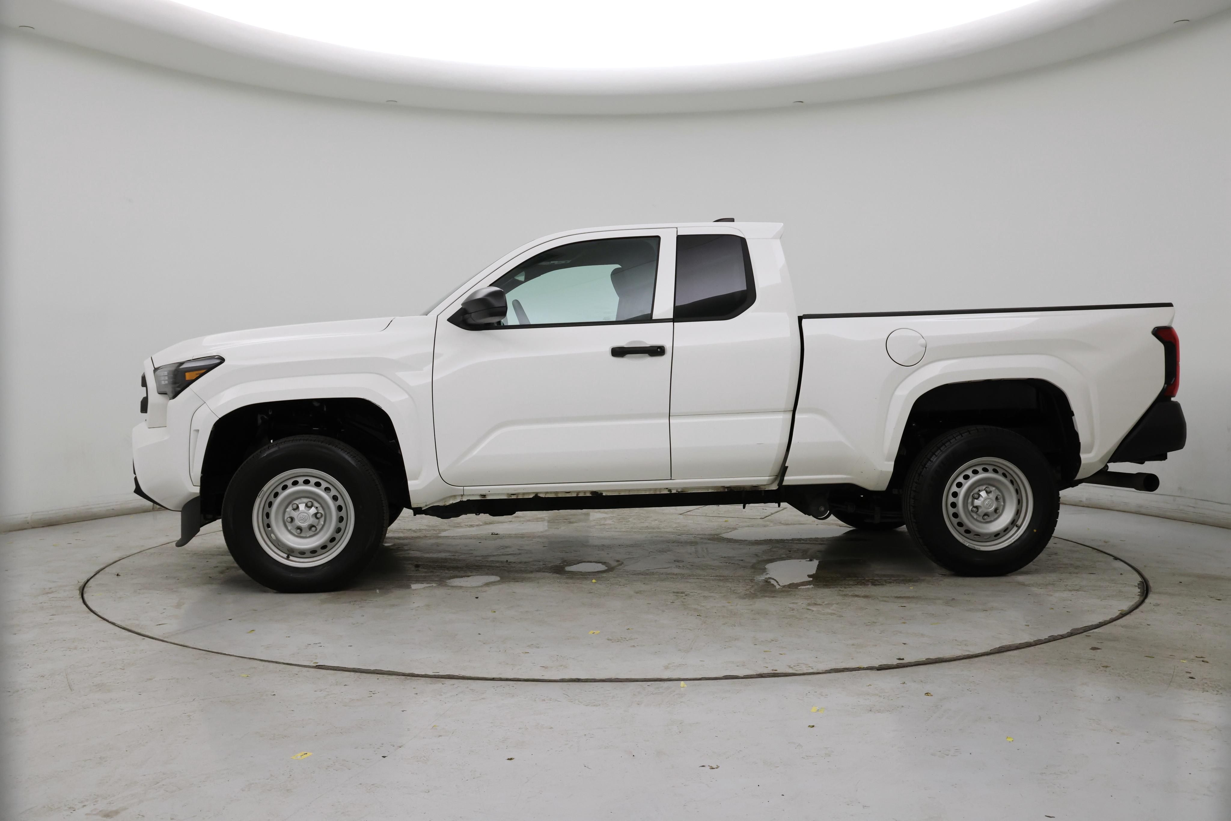 Thumbnail: 2024 Toyota Tacoma - 3