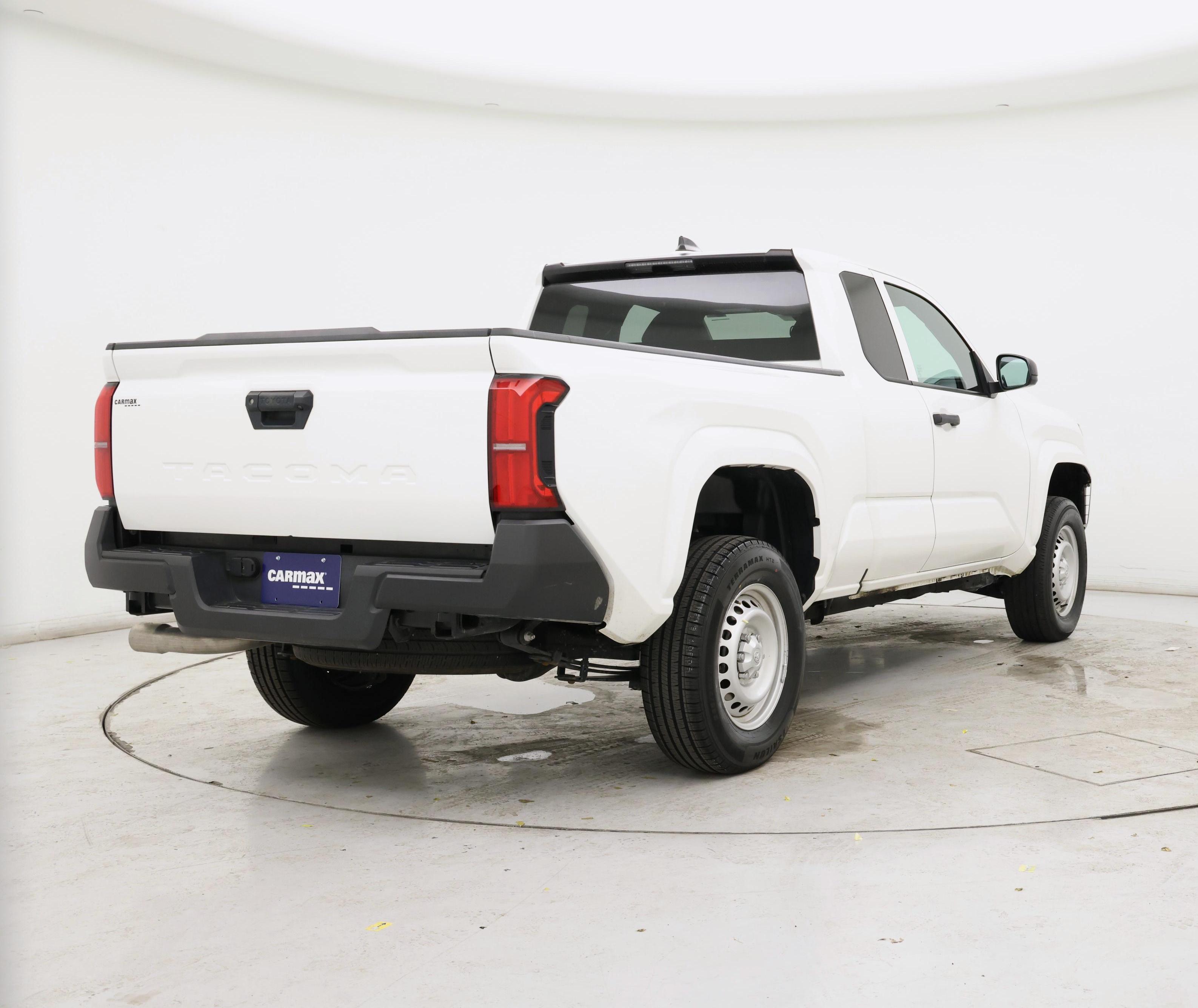 Thumbnail: 2024 Toyota Tacoma - 8