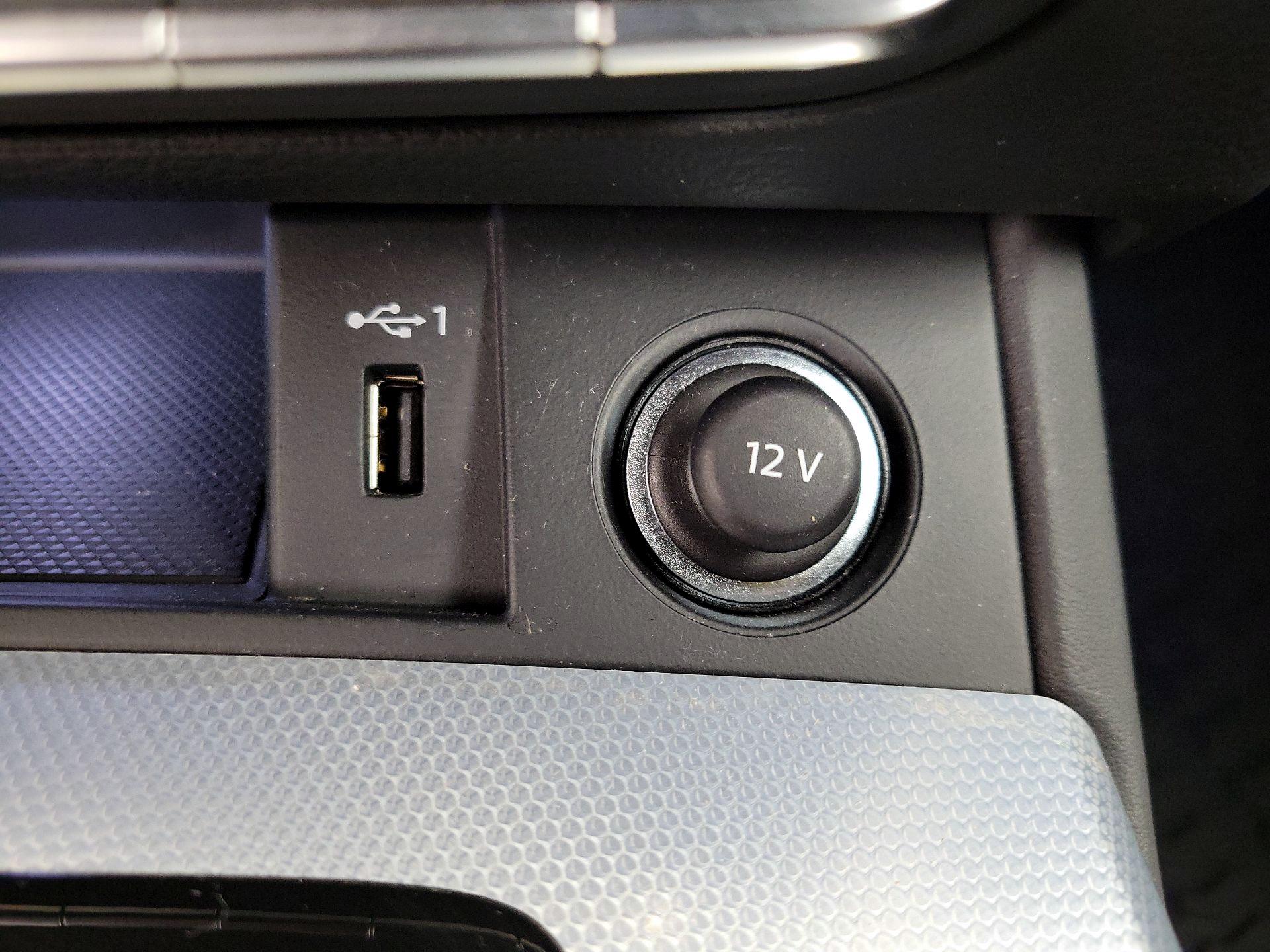 Thumbnail: 2025 Audi Q5 - 19