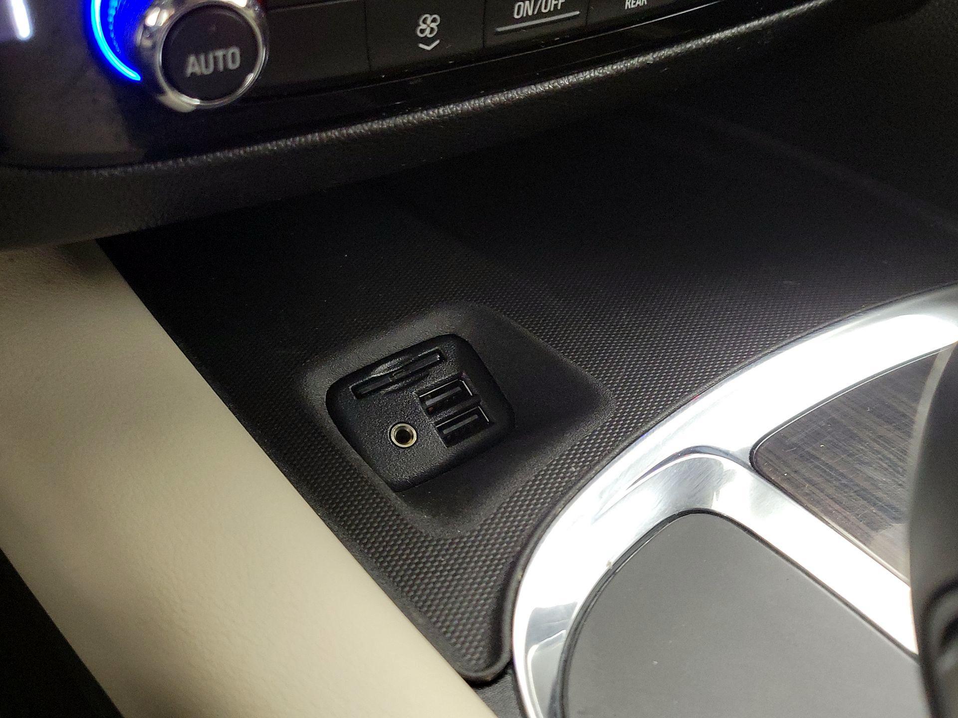 Thumbnail: 2021 Buick Enclave - 19