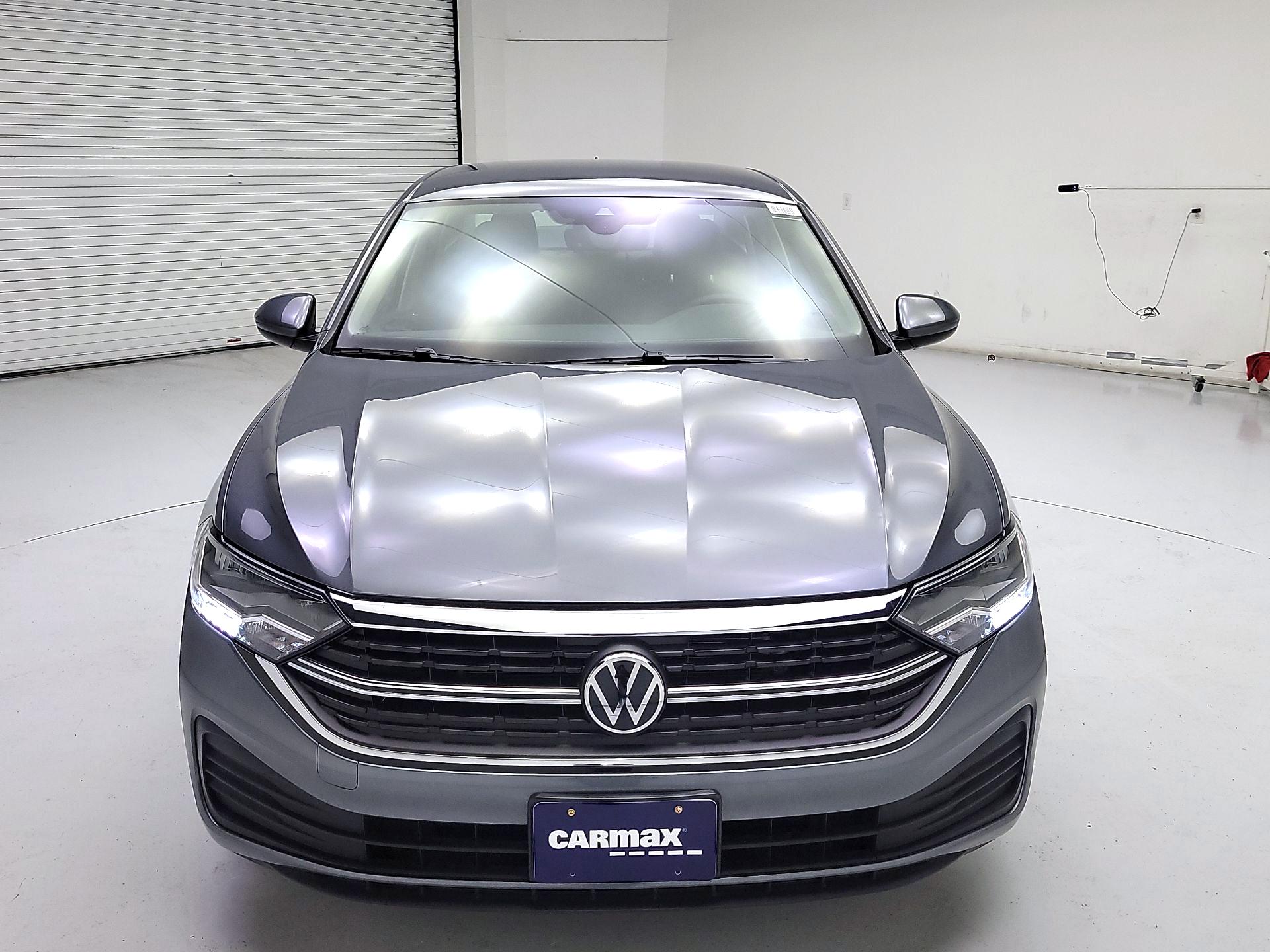 Thumbnail: 2024 Volkswagen Jetta - 2