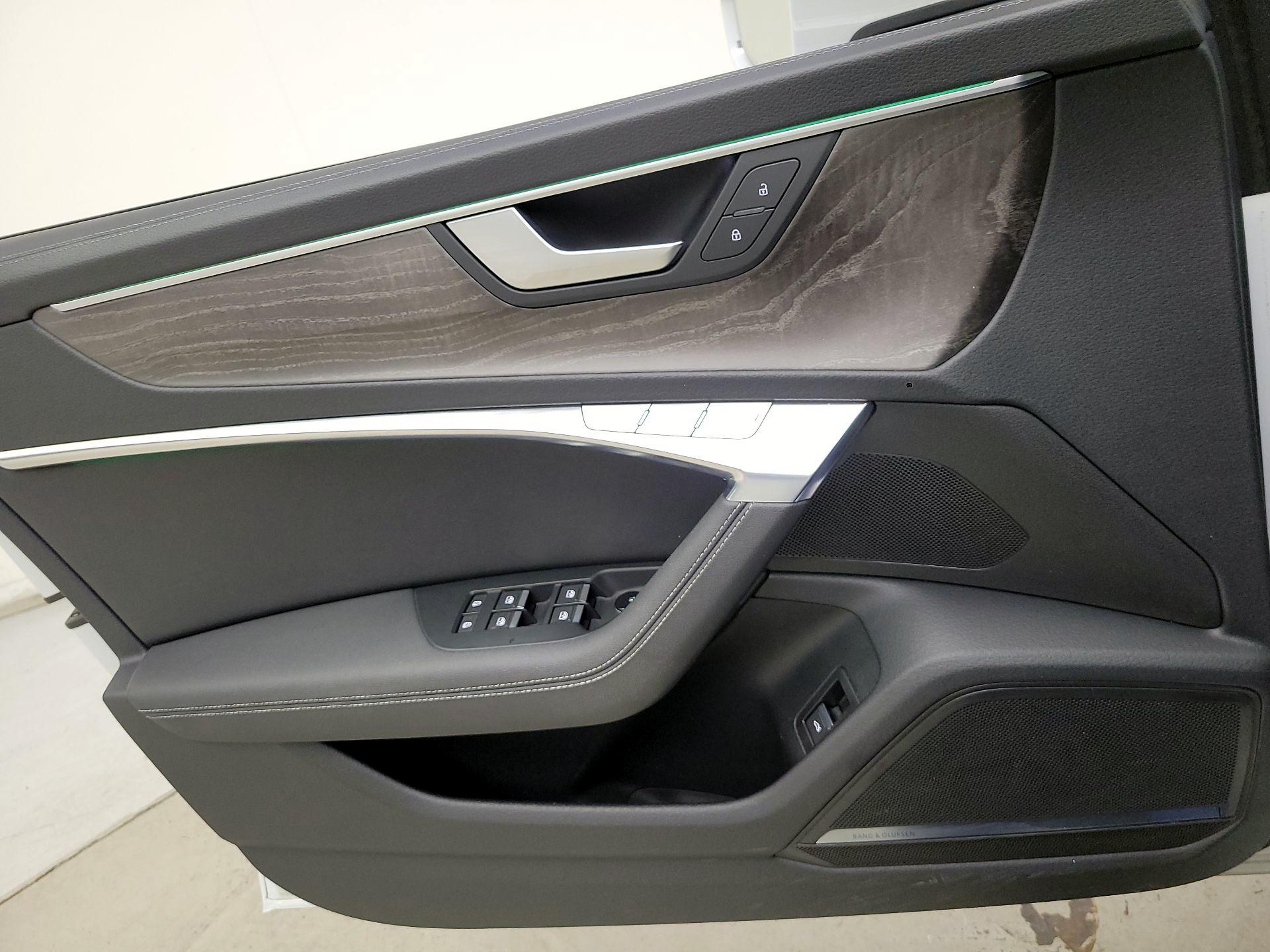 Thumbnail: 2024 Audi A6 - 12