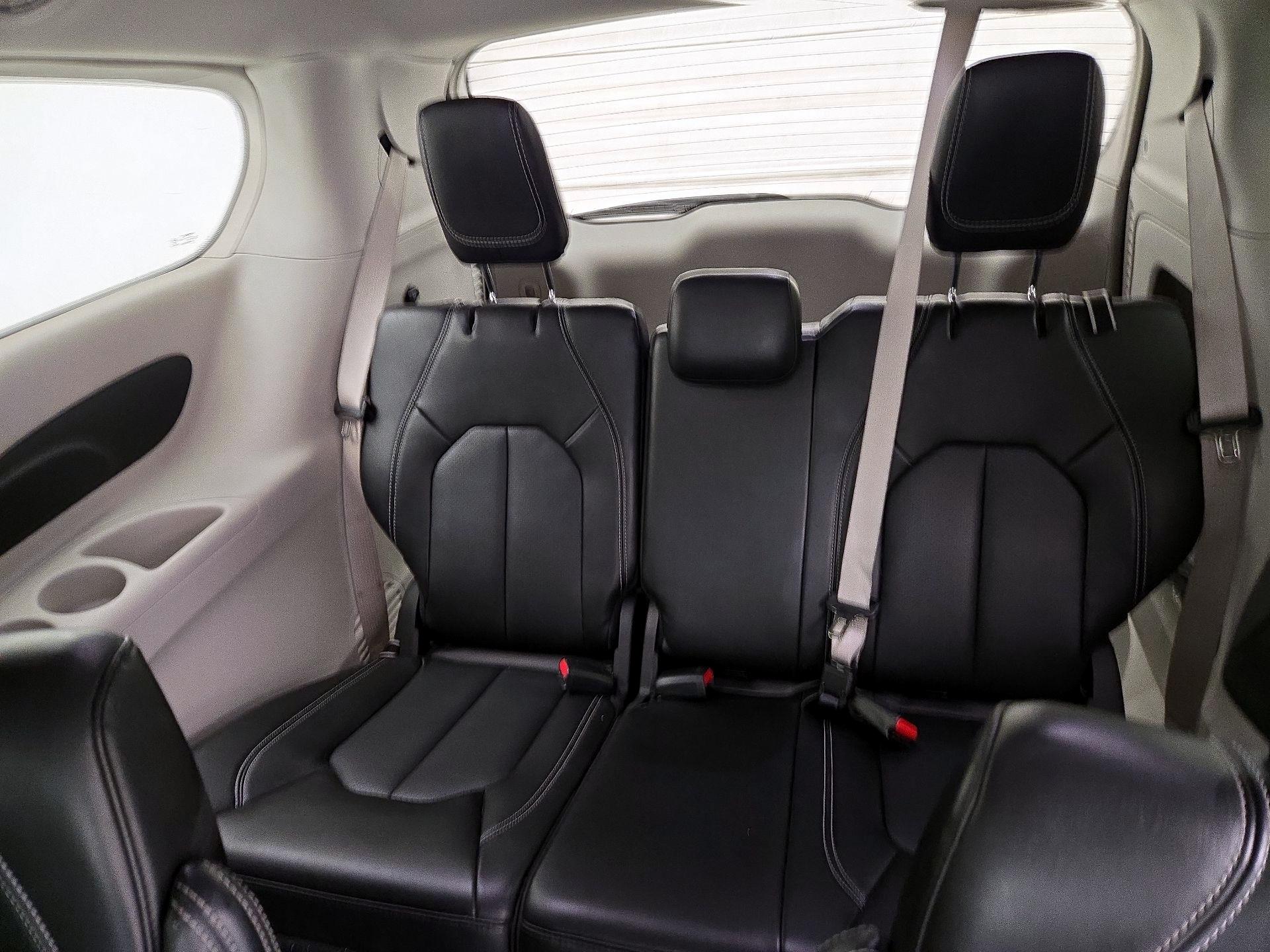 Thumbnail: 2024 Chrysler Pacifica - 20