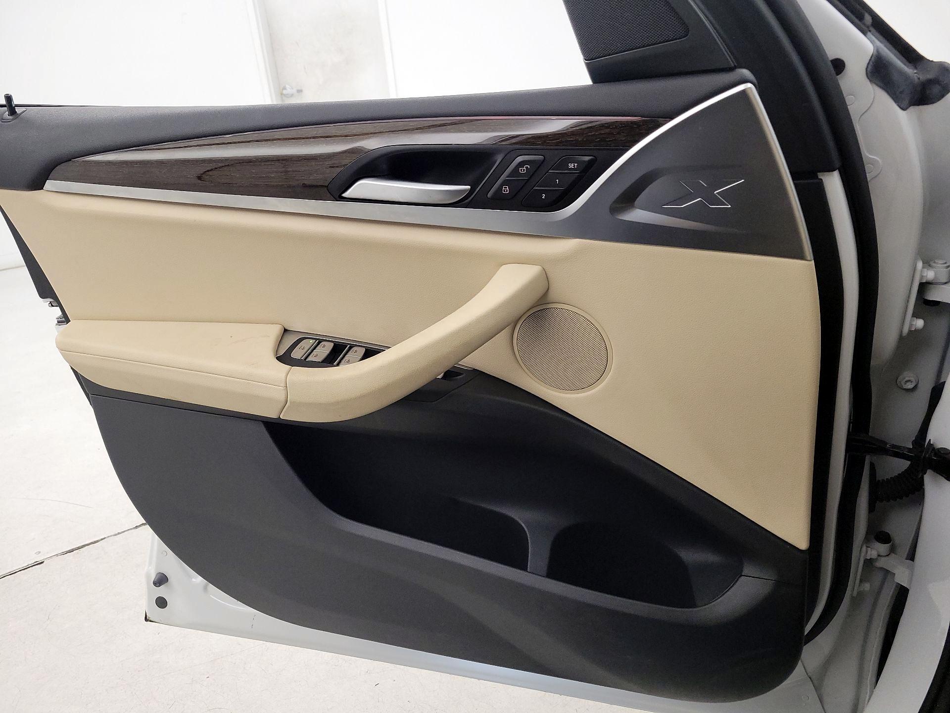 Thumbnail: 2022 BMW X3 - 12