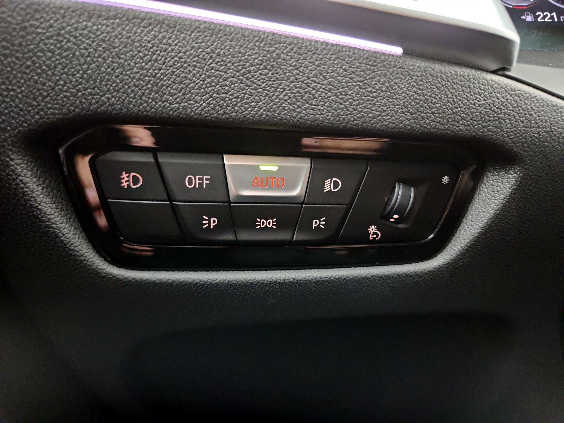 Thumbnail: 2022 BMW 4 Series - 13