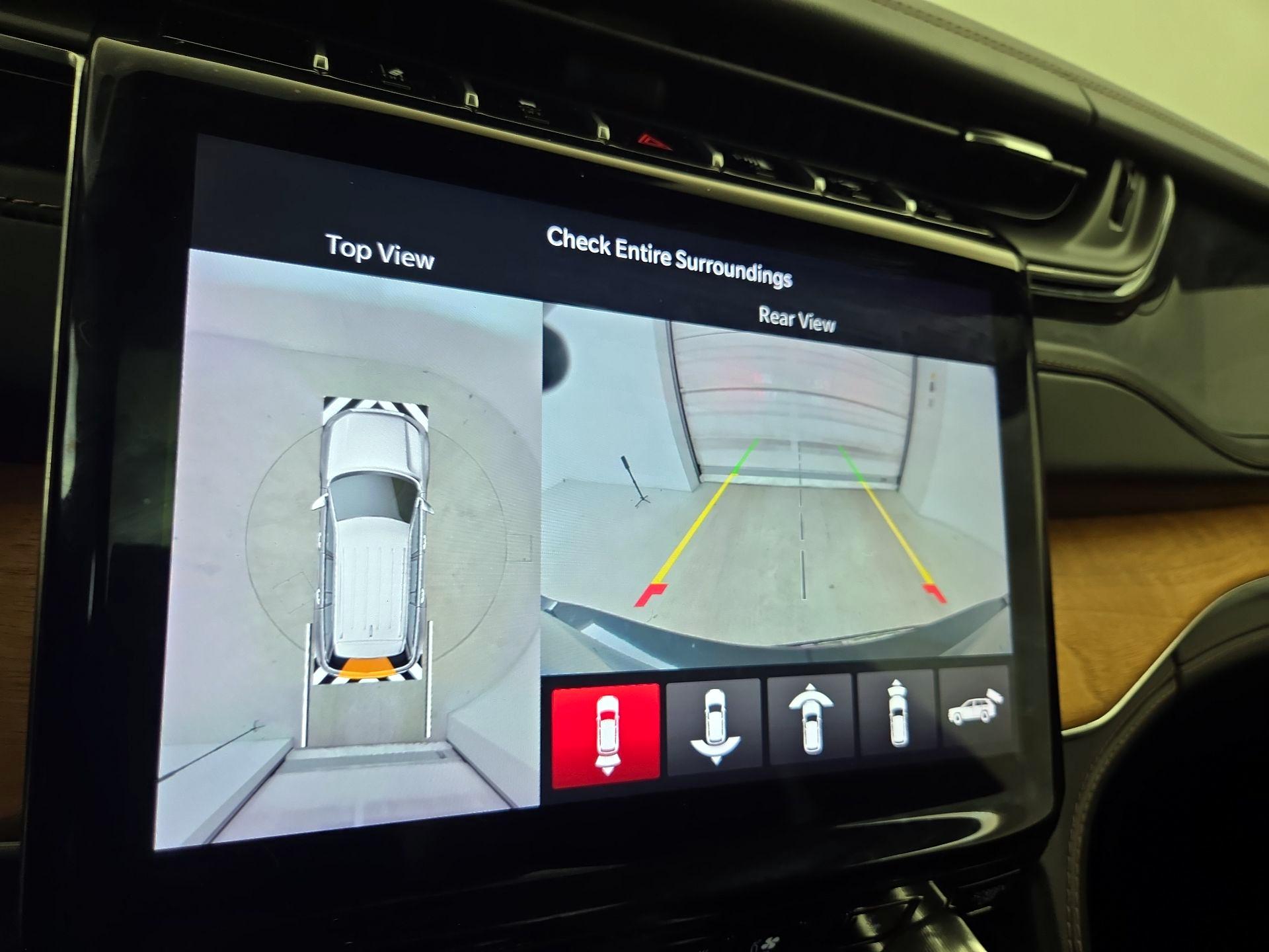 Thumbnail: 2023 Jeep Grand Cherokee L - 15